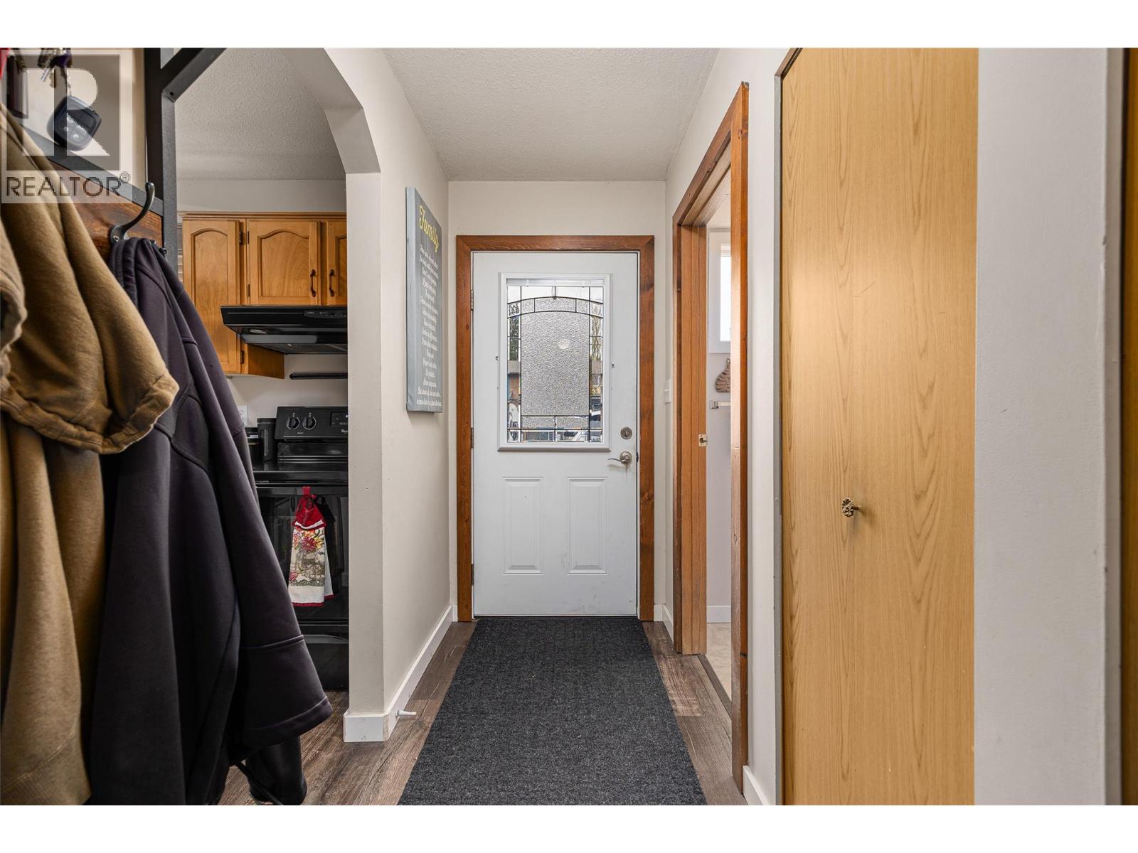 970 Oakville Street Unit# 104, Penticton, British Columbia  V2A 8J6 - Photo 2 - 10379949