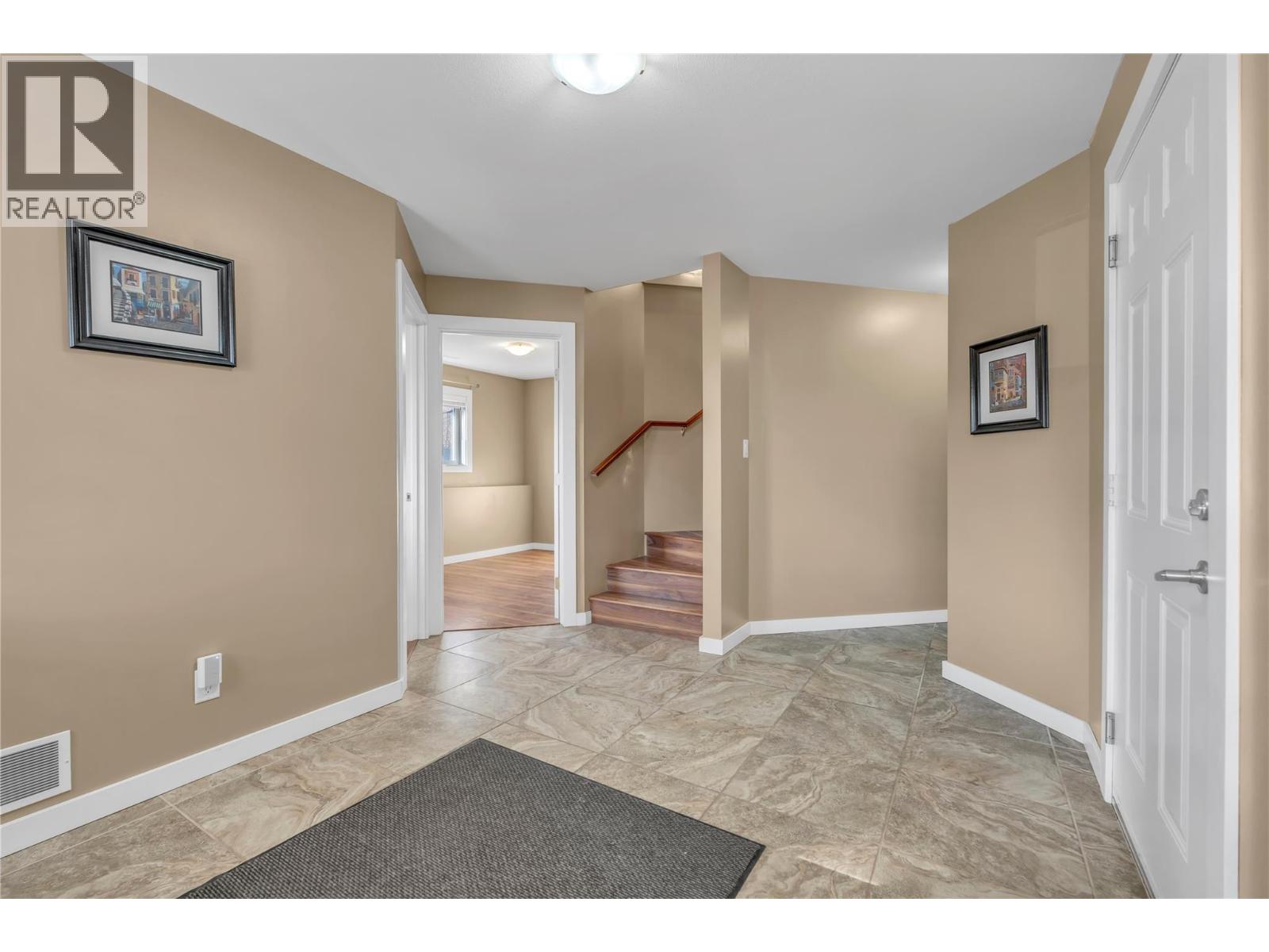 216 Westridge Court, Princeton, British Columbia  V0X 1W0 - Photo 5 - 10379850