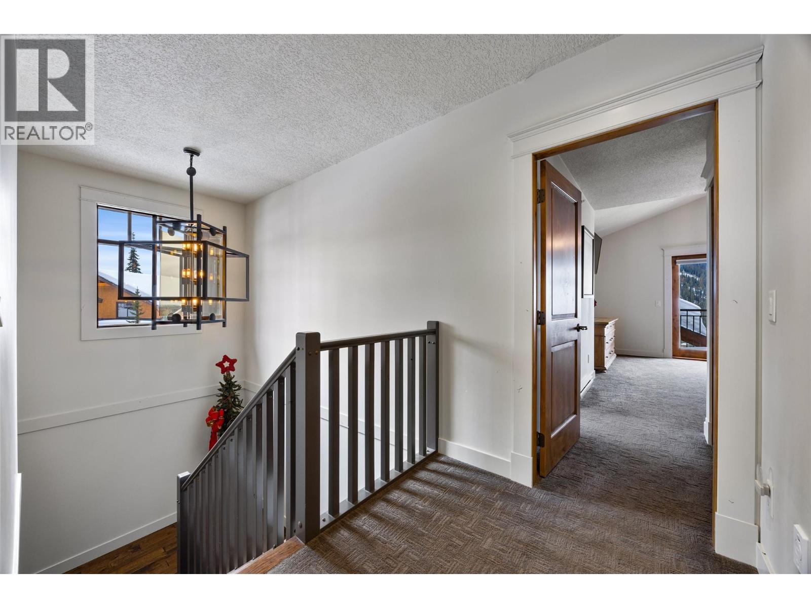 5040 Valley Drive Unit# 16, Sun Peaks, British Columbia  V0E 5N0 - Photo 24 - 10378461