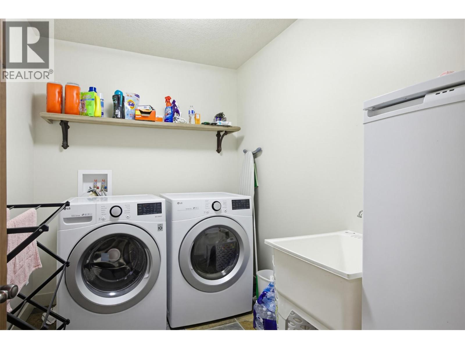 5040 Valley Drive Unit# 16, Sun Peaks, British Columbia  V0E 5N0 - Photo 35 - 10378461