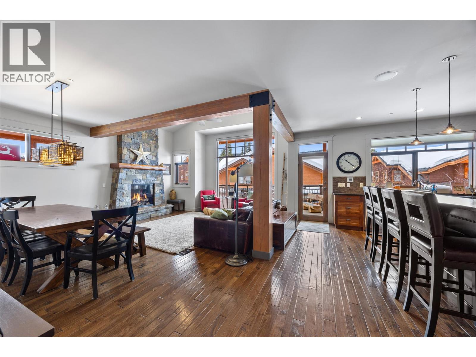 5040 Valley Drive Unit# 16, Sun Peaks, British Columbia  V0E 5N0 - Photo 4 - 10378461