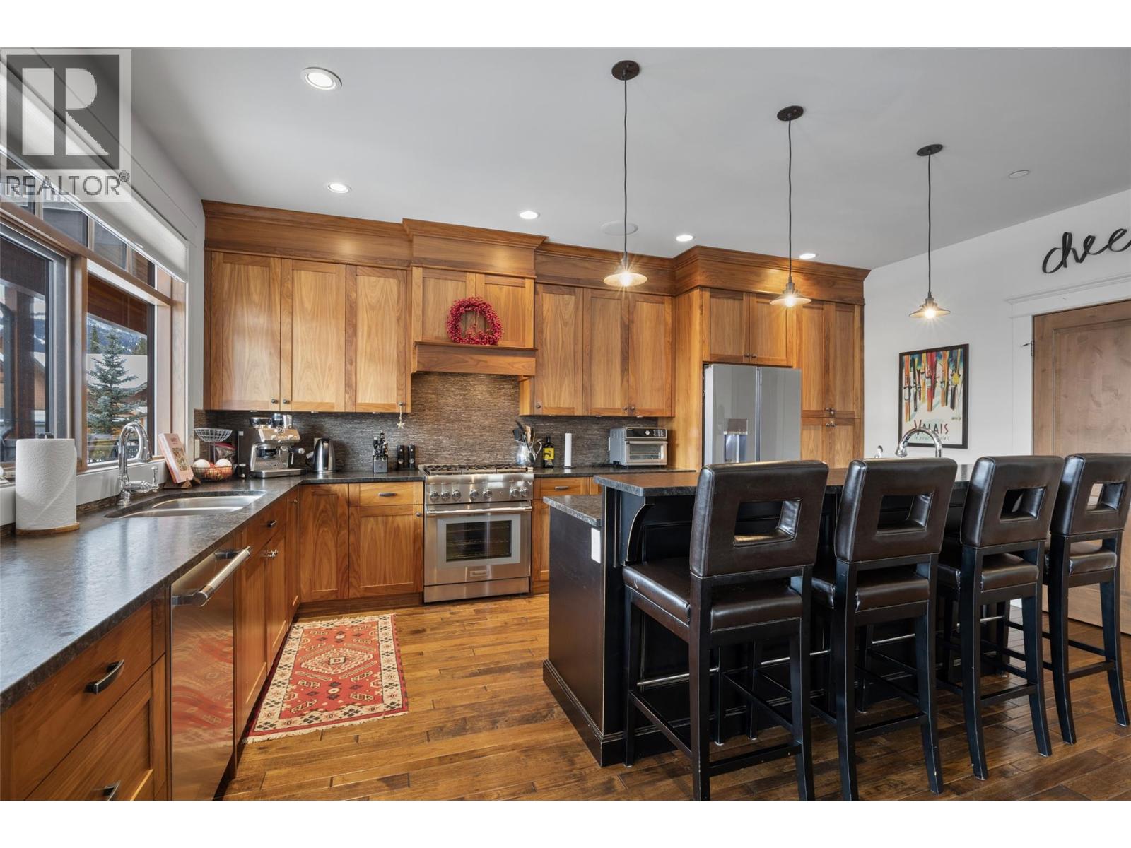 5040 Valley Drive Unit# 16, Sun Peaks, British Columbia  V0E 5N0 - Photo 9 - 10378461