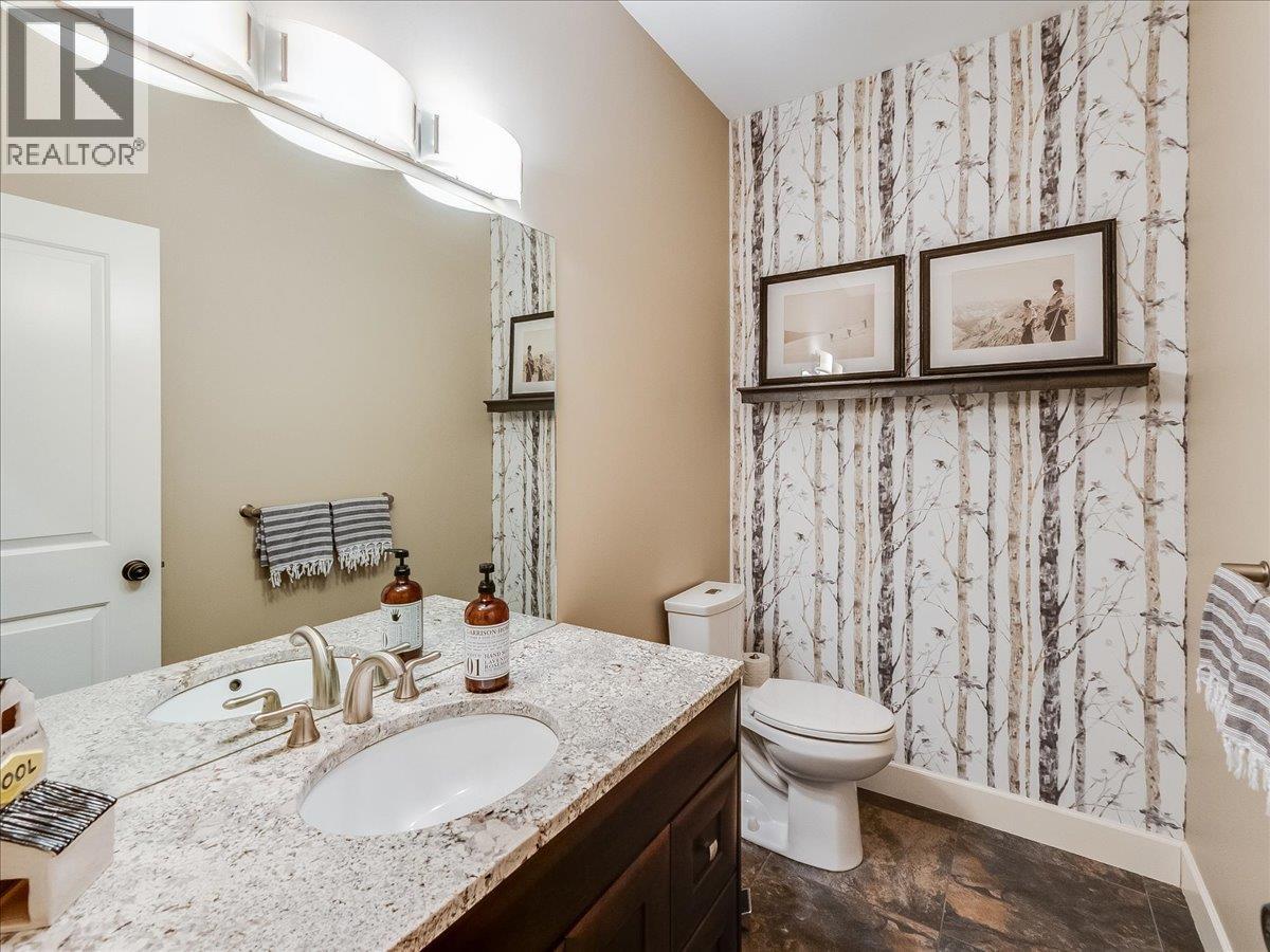 3733 Williston Road, Castlegar, British Columbia  V1N 4Y4 - Photo 26 - 10381545