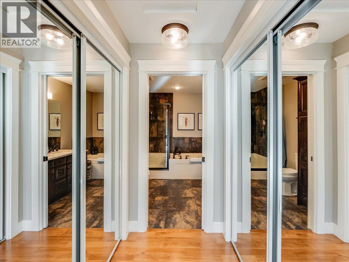 3733 Williston Road, Castlegar, British Columbia  V1N 4Y4 - Photo 31 - 10381545