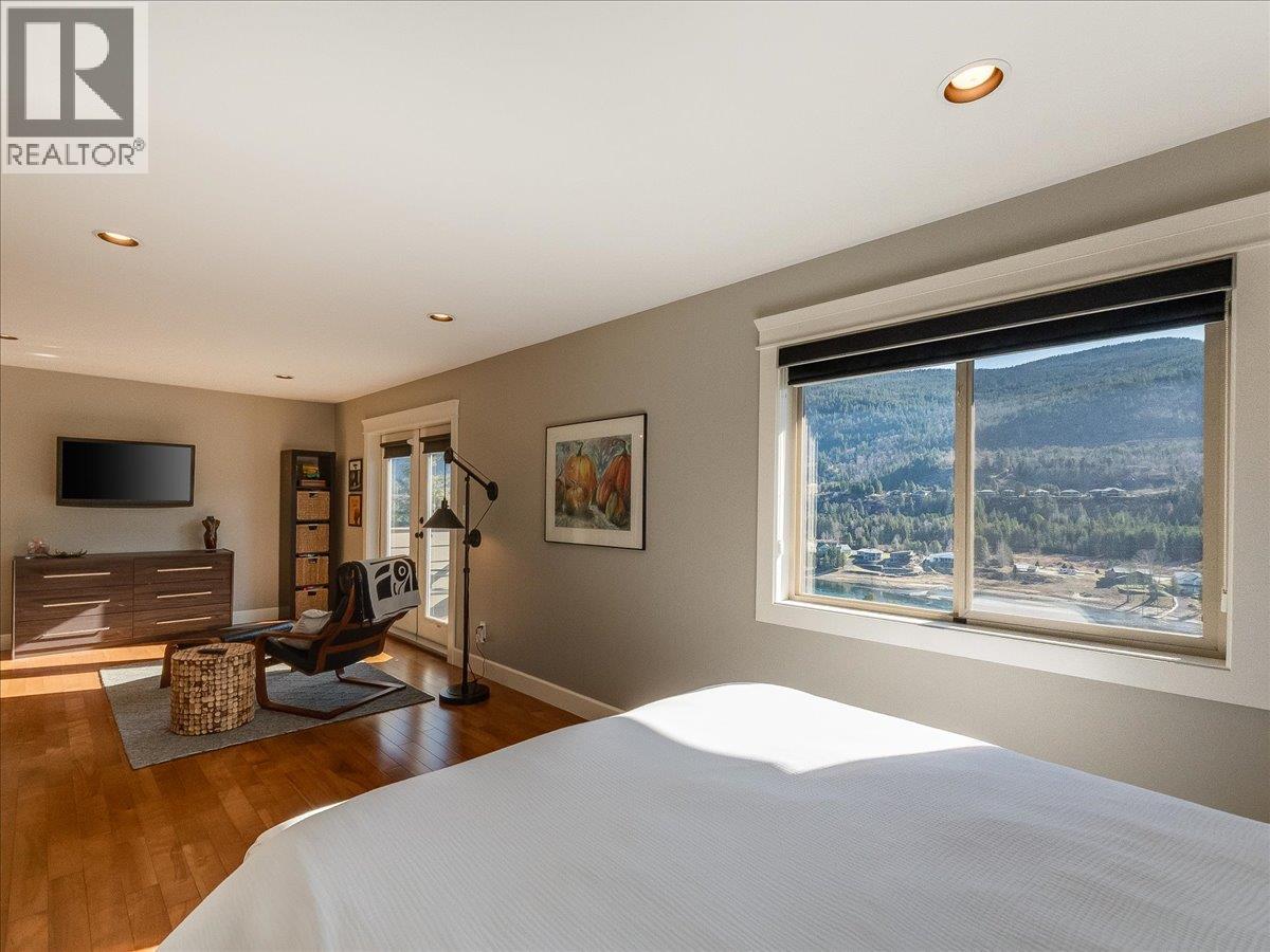 3733 Williston Road, Castlegar, British Columbia  V1N 4Y4 - Photo 35 - 10381545