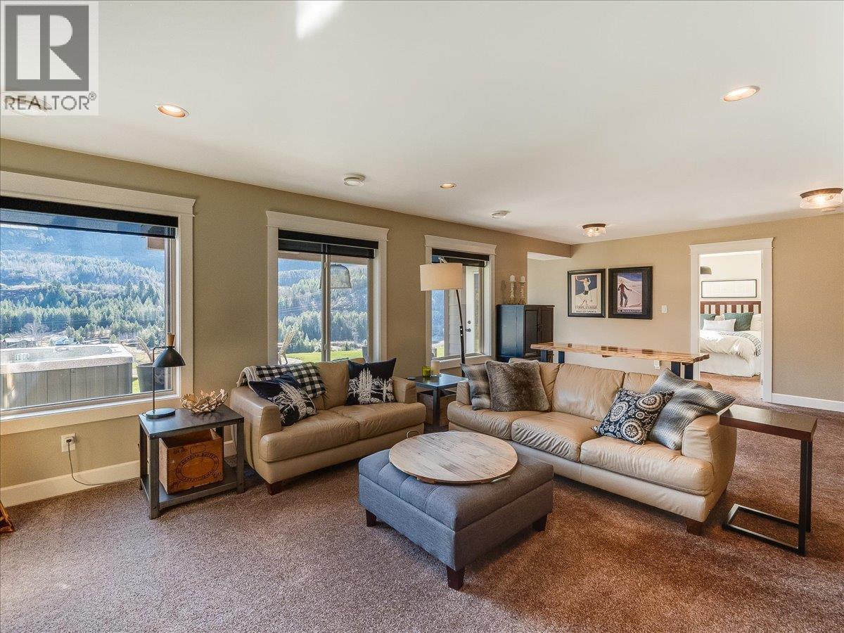 3733 Williston Road, Castlegar, British Columbia  V1N 4Y4 - Photo 46 - 10381545