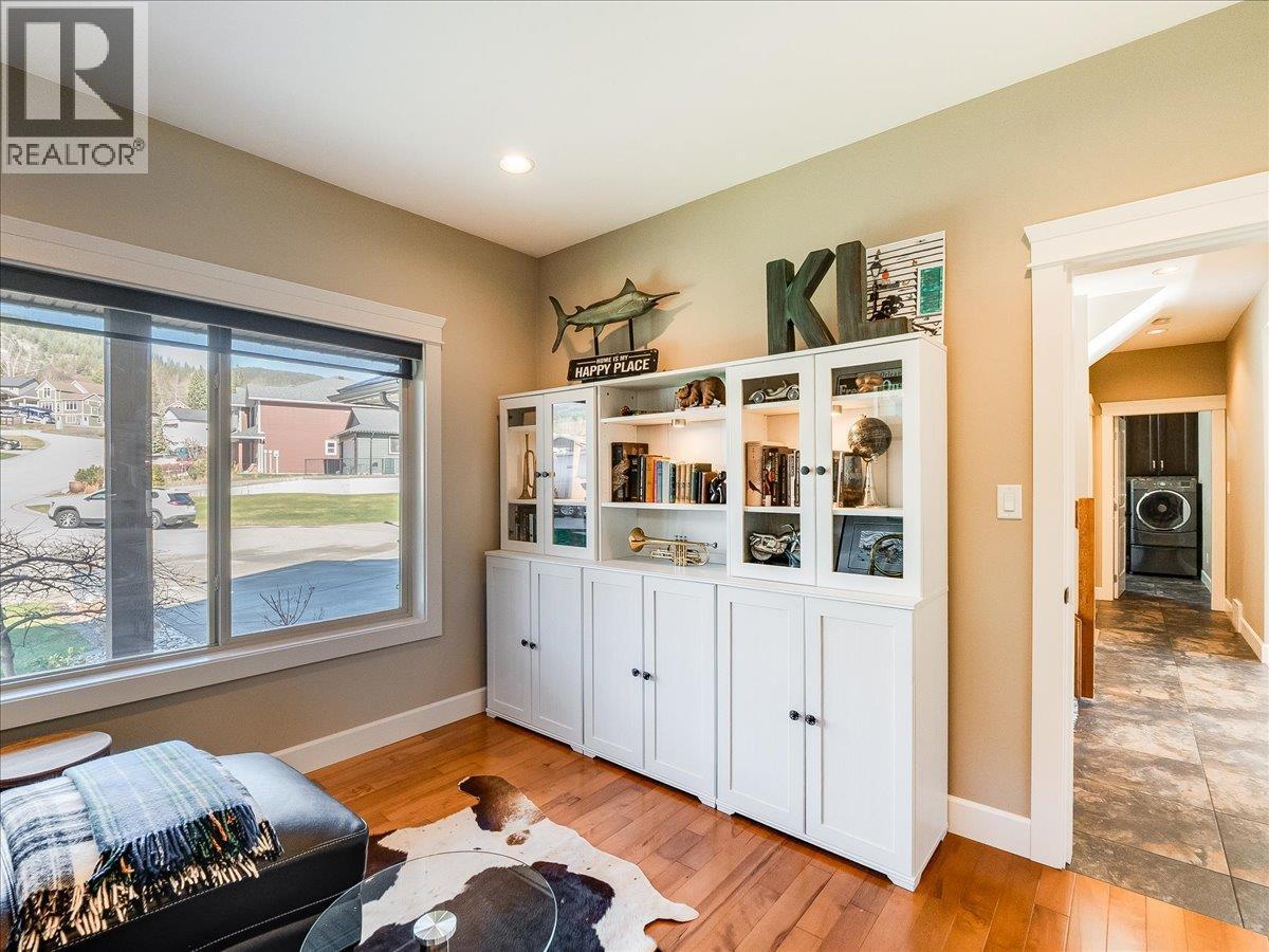 3733 Williston Road, Castlegar, British Columbia  V1N 4Y4 - Photo 5 - 10381545