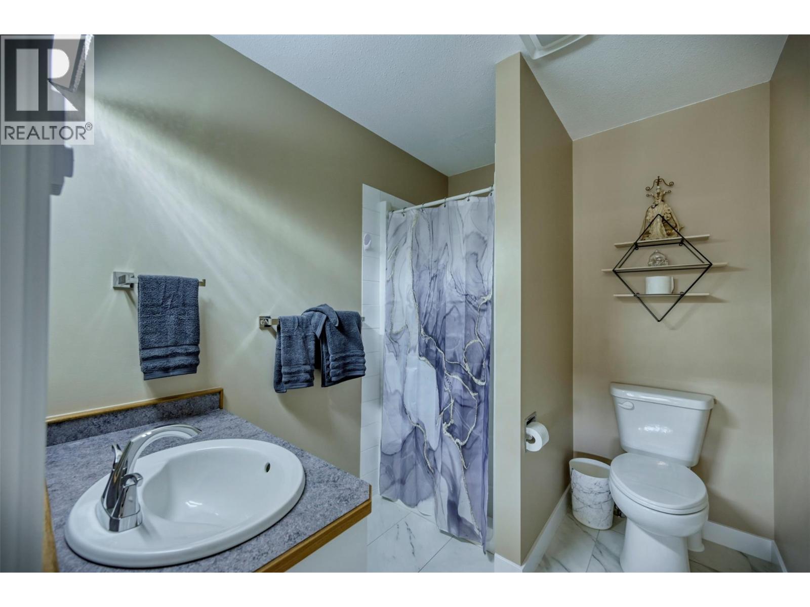 4801 89th Street Unit# 102, Osoyoos, British Columbia  V0H 1V0 - Photo 15 - 10373409