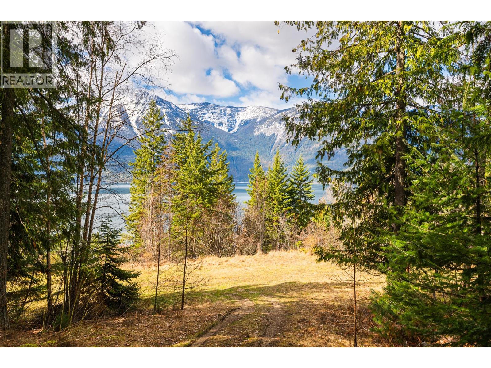 13625 & 13631 Mountain Shores Road, Boswell, British Columbia  V0B 1A0 - Photo 14 - 10381383