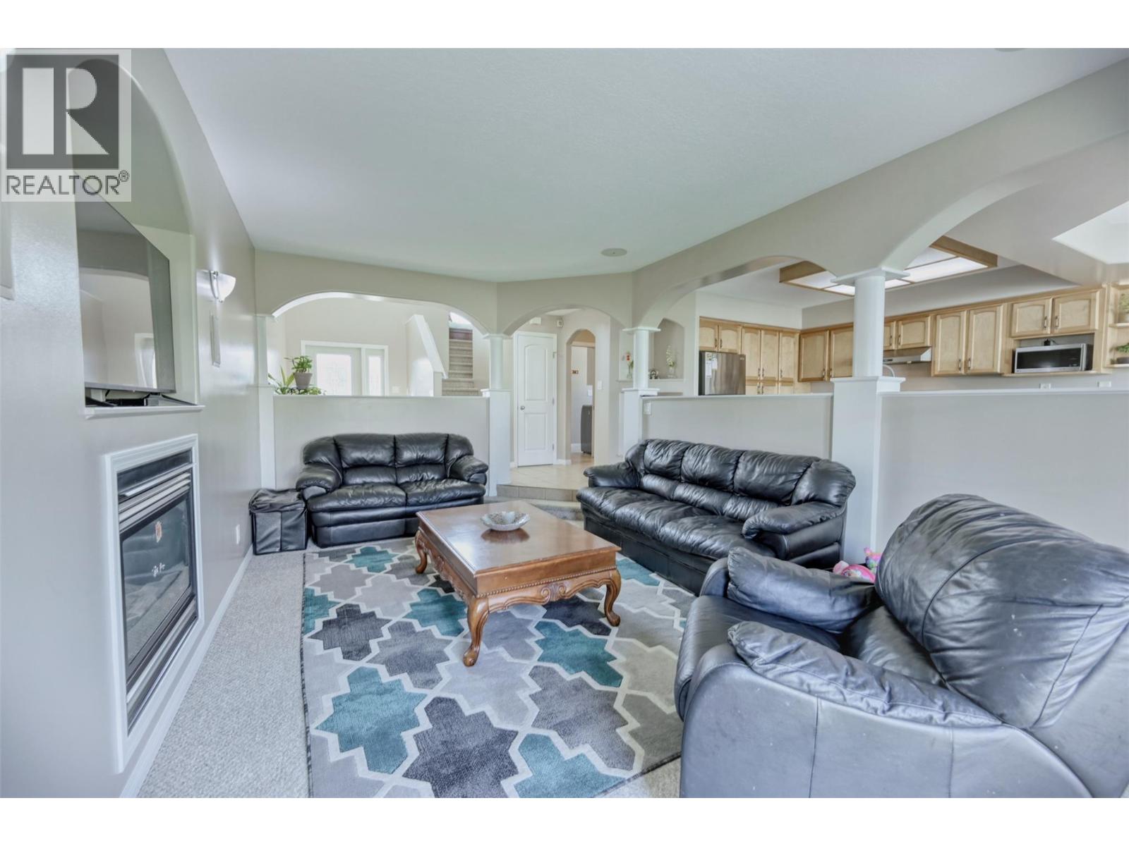 270 Willows Place, Oliver, British Columbia  V0H 1T4 - Photo 8 - 10380972