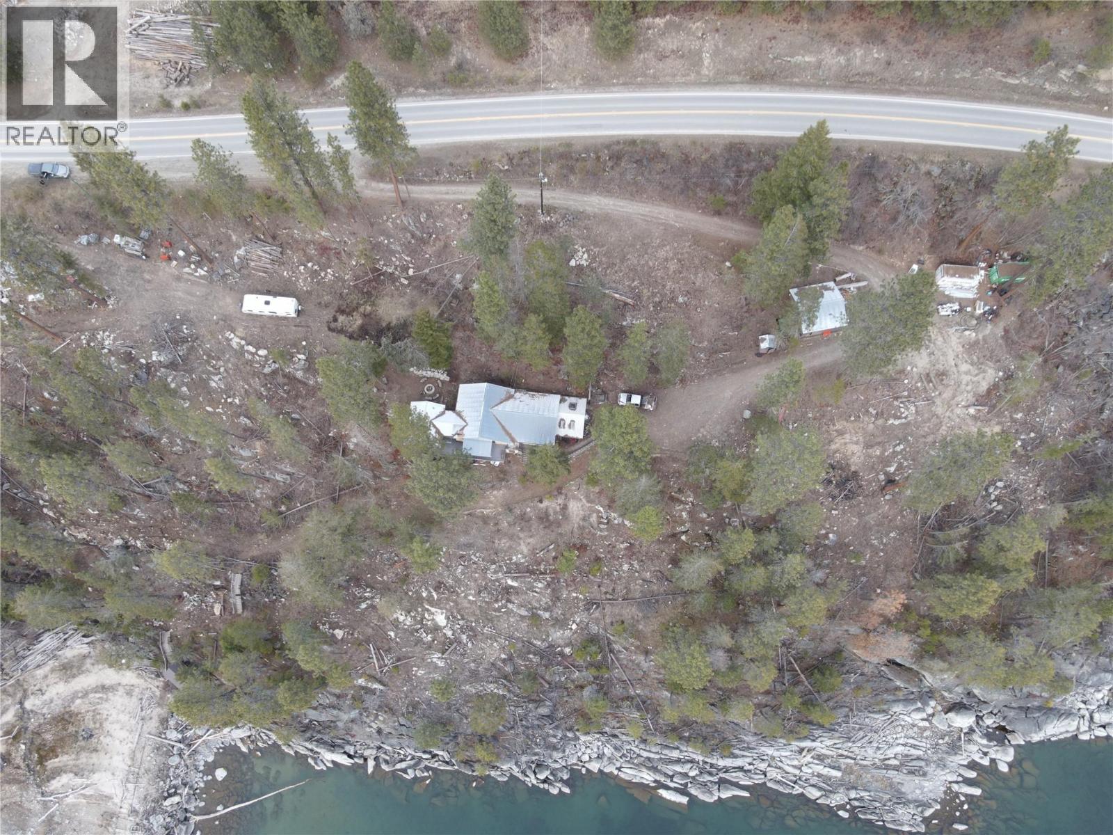 9779 3a Highway Unit# B, Kuskanook, British Columbia  V0B 1A1 - Photo 8 - 10381710