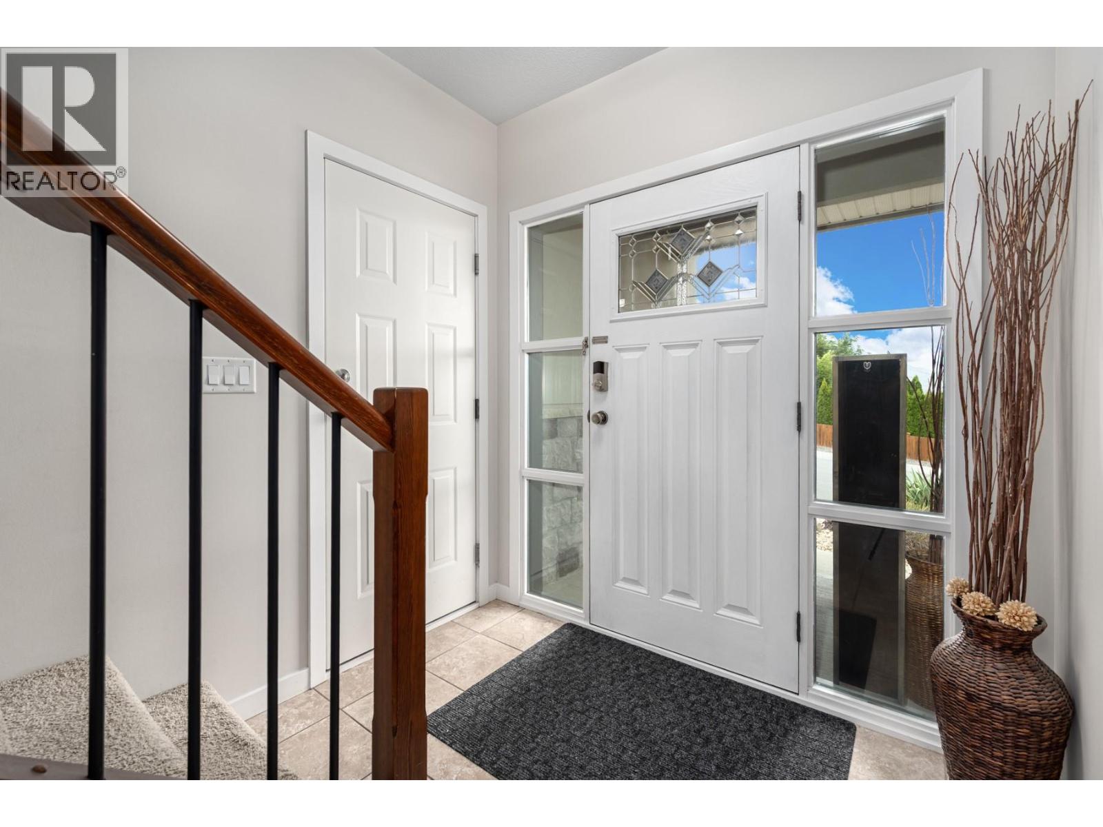 2007 Saddleback Drive, Kamloops, British Columbia  V2B 0A6 - Photo 20 - 10380620