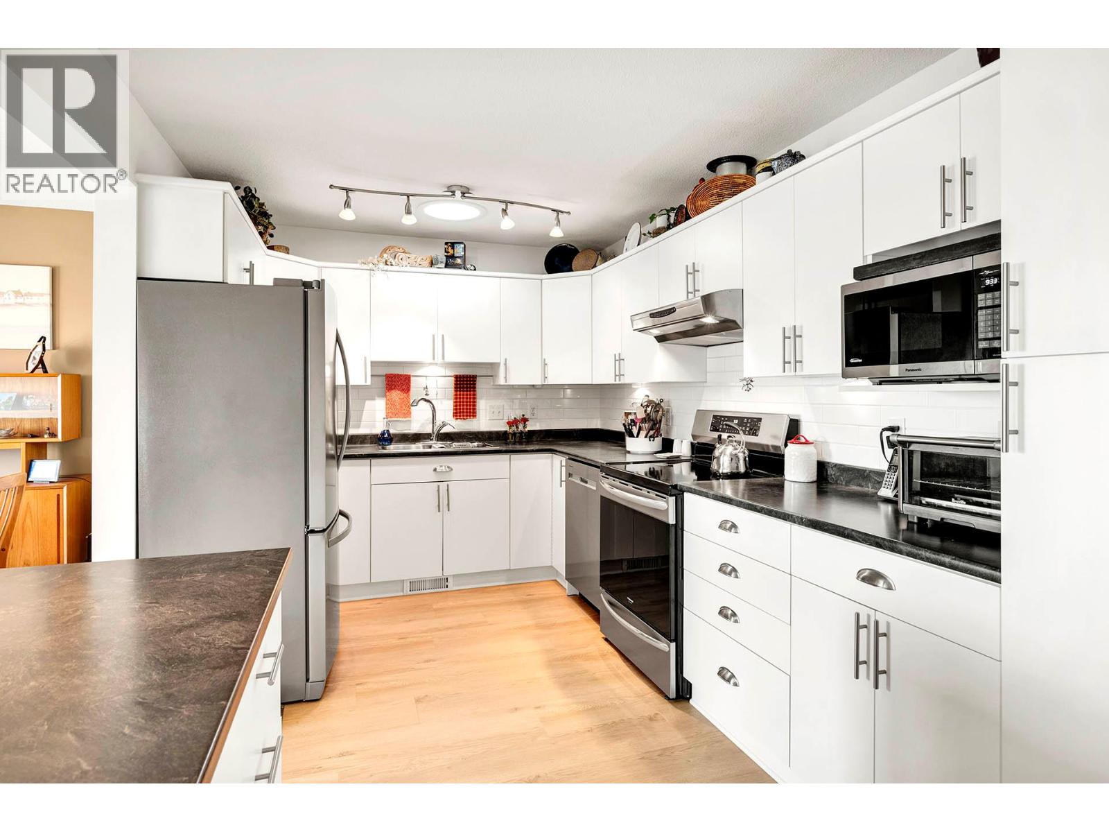 1775 Mckinley Court Unit# 90, Kamloops, British Columbia  V2E 2P2 - Photo 11 - 10381705