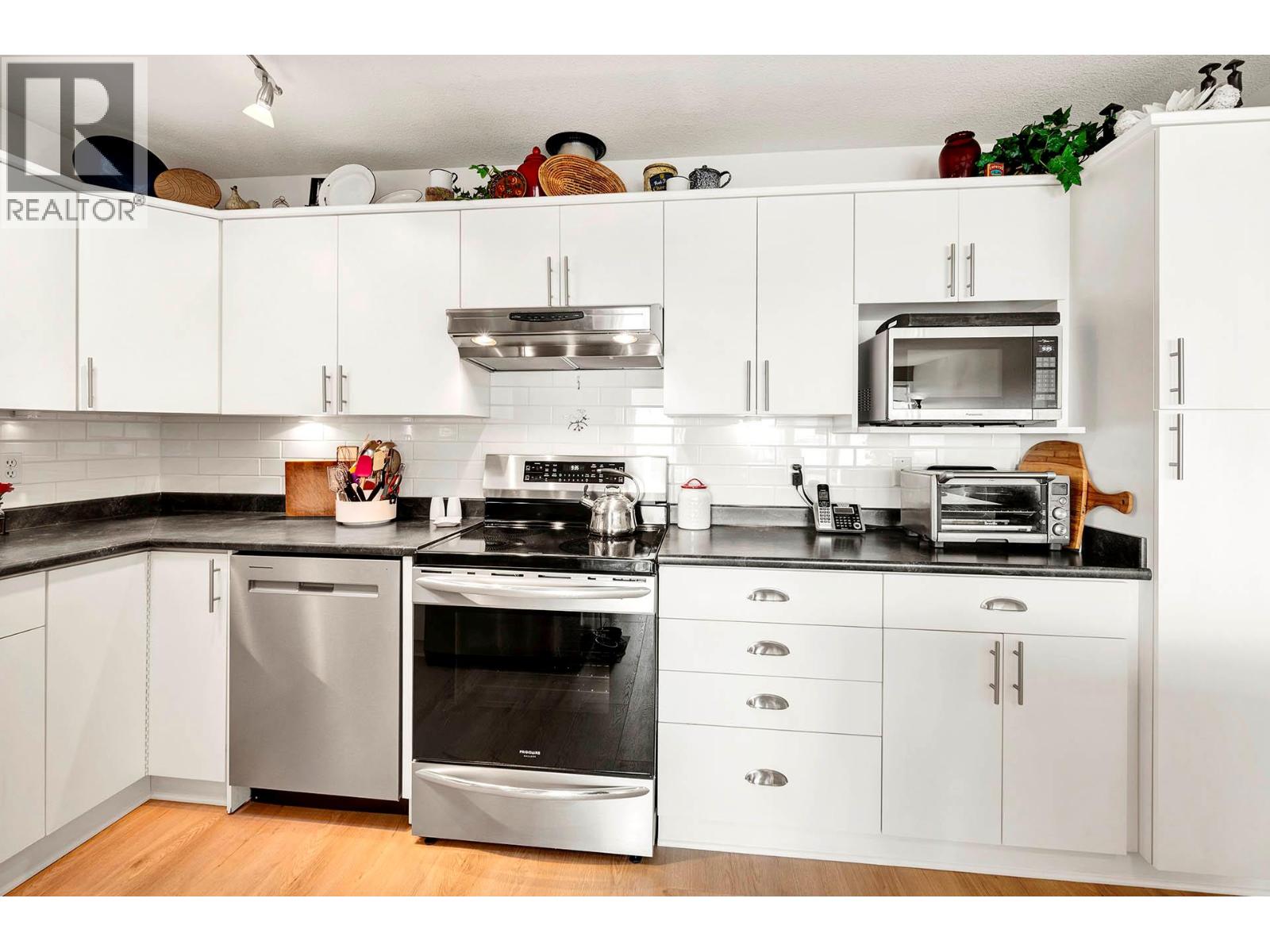 1775 Mckinley Court Unit# 90, Kamloops, British Columbia  V2E 2P2 - Photo 14 - 10381705