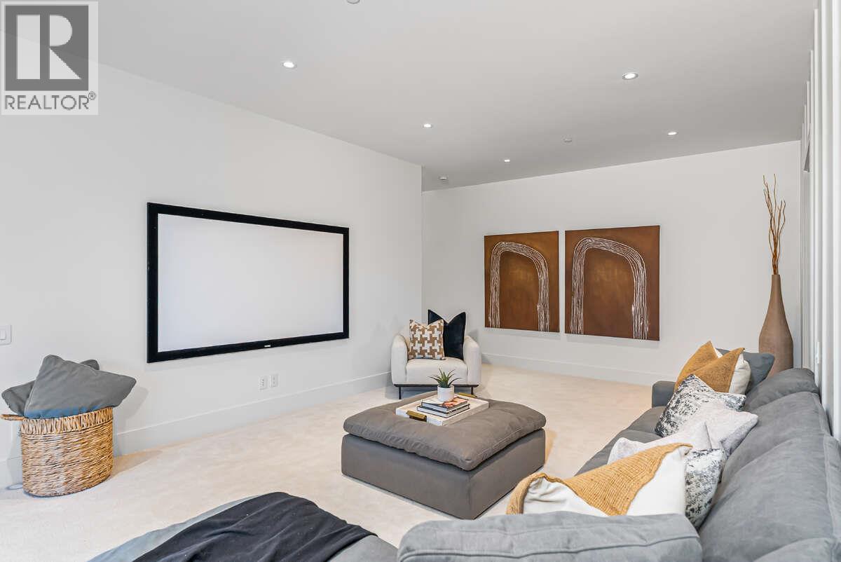 862 Predator Ridge Drive, Vernon, British Columbia  V1H 1G4 - Photo 24 - 10381731