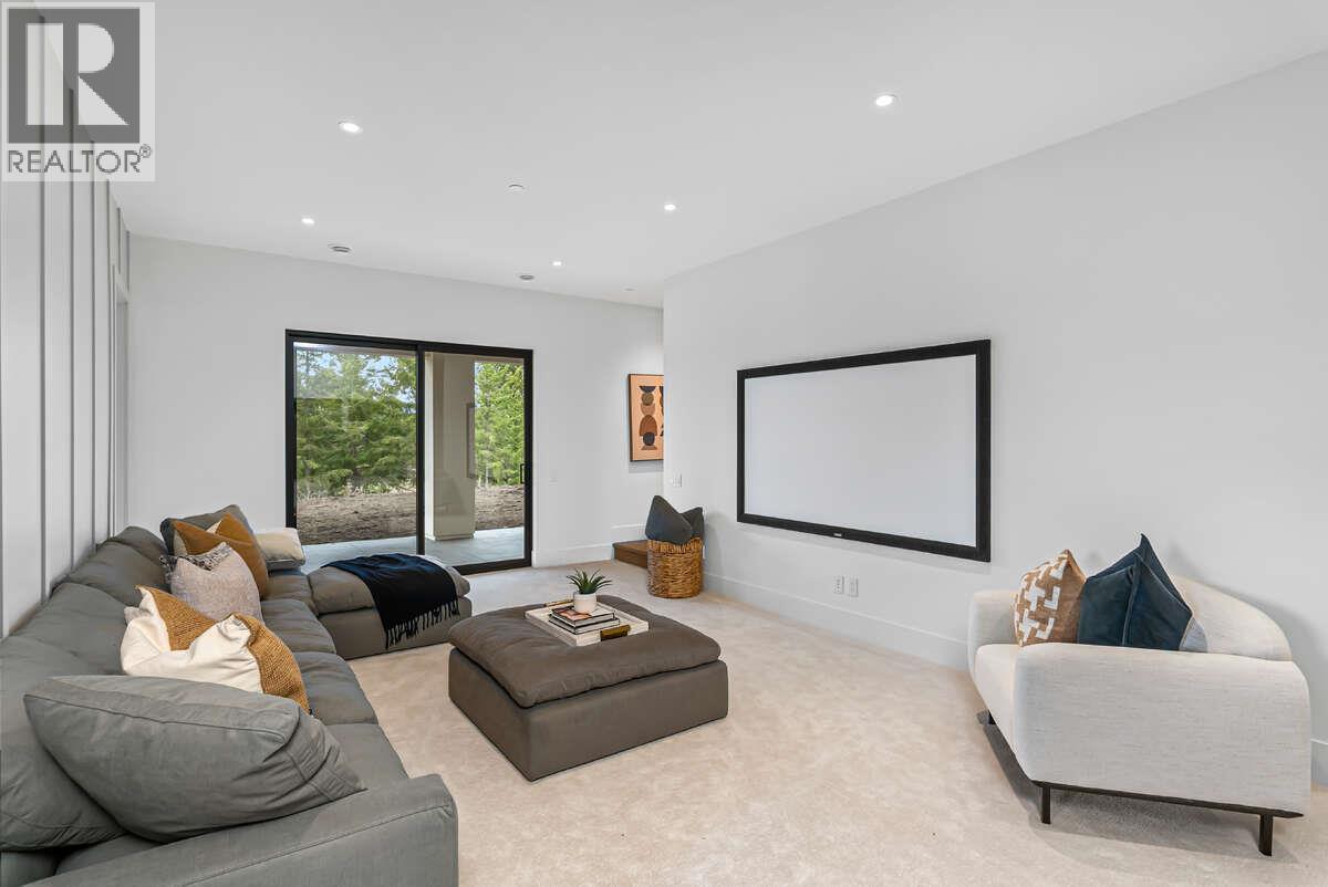 862 Predator Ridge Drive, Vernon, British Columbia  V1H 1G4 - Photo 30 - 10381731