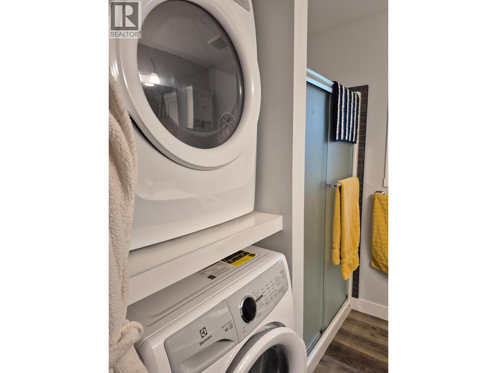 3980 Squilax-Anglemont Road Unit# 147, Scotch Creek, British Columbia  V0E 1M5 - Photo 9 - 10381723