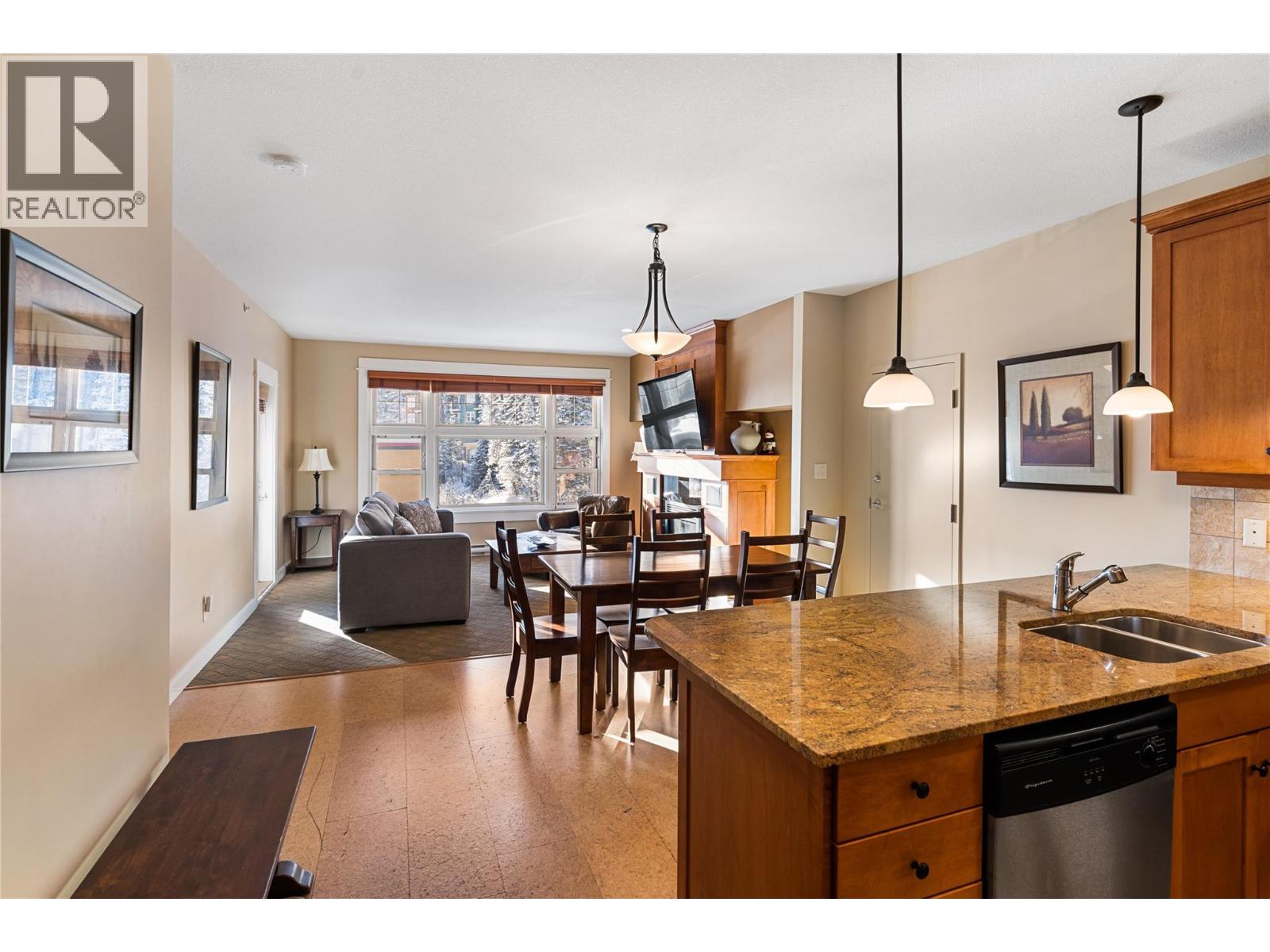 170 Silver Lode Lane Unit# 510, Silver Star, British Columbia  V1B 3M1 - Photo 3 - 10381649