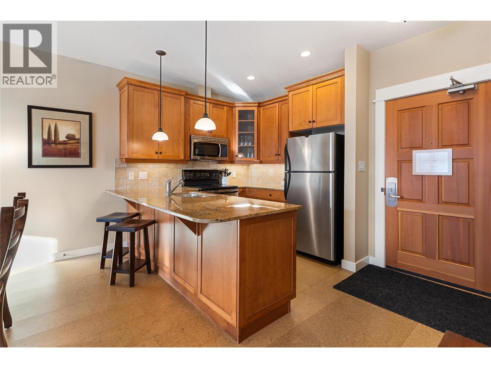 170 Silver Lode Lane Unit# 510, Silver Star, British Columbia  V1B 3M1 - Photo 4 - 10381649