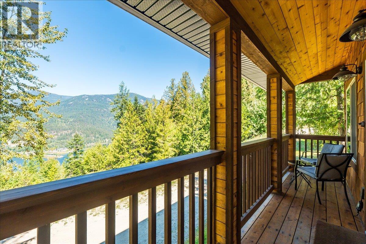 3213 Vindusky Road, Nelson, British Columbia  V1L 6X7 - Photo 49 - 10381677