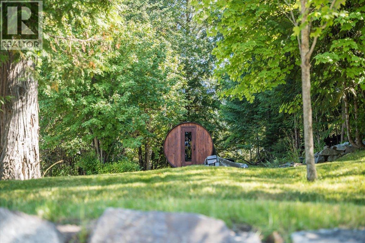 3213 Vindusky Road, Nelson, British Columbia  V1L 6X7 - Photo 62 - 10381677