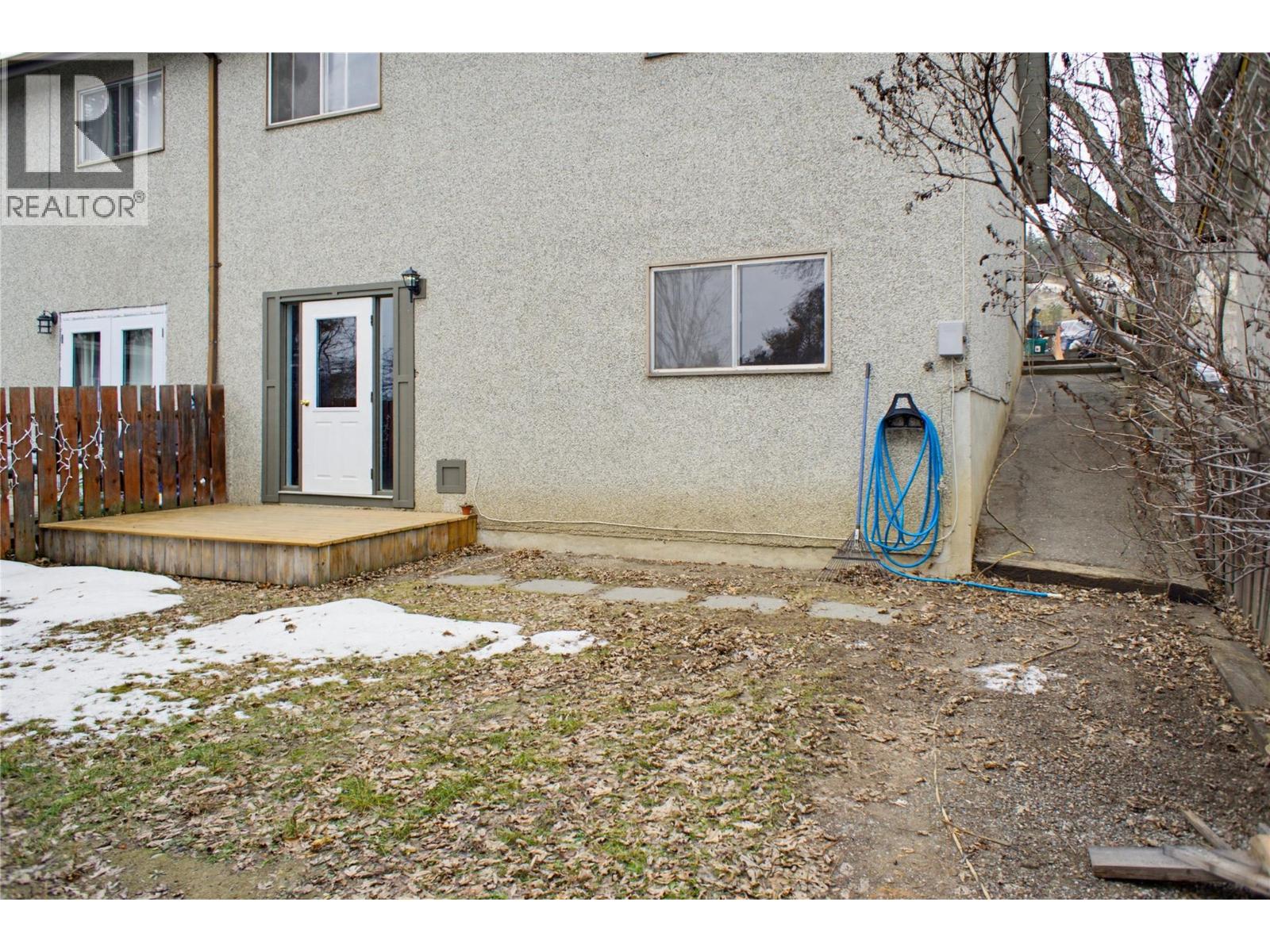 342 Monmouth Drive, Kamloops, British Columbia  V2E 1N7 - Photo 23 - 10381722