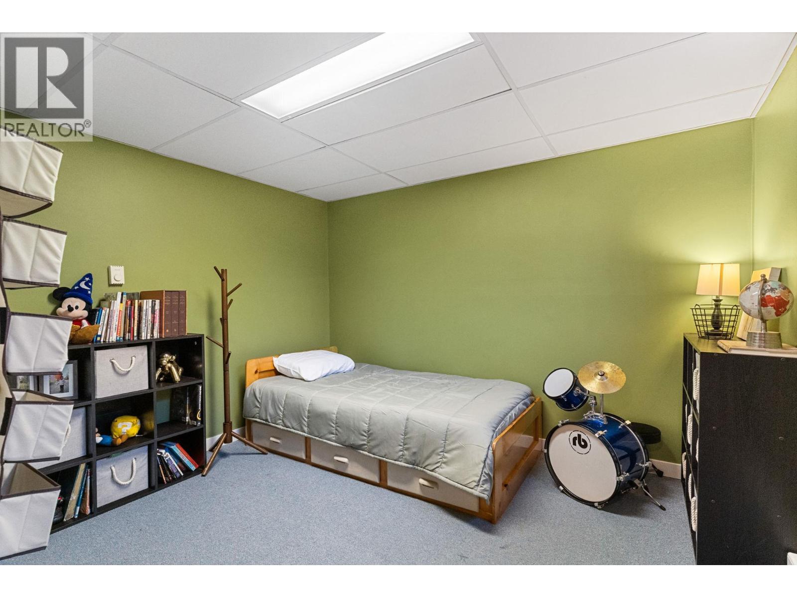 594 Snowsell Street N, Kelowna, British Columbia  V1V 2C7 - Photo 16 - 10381638