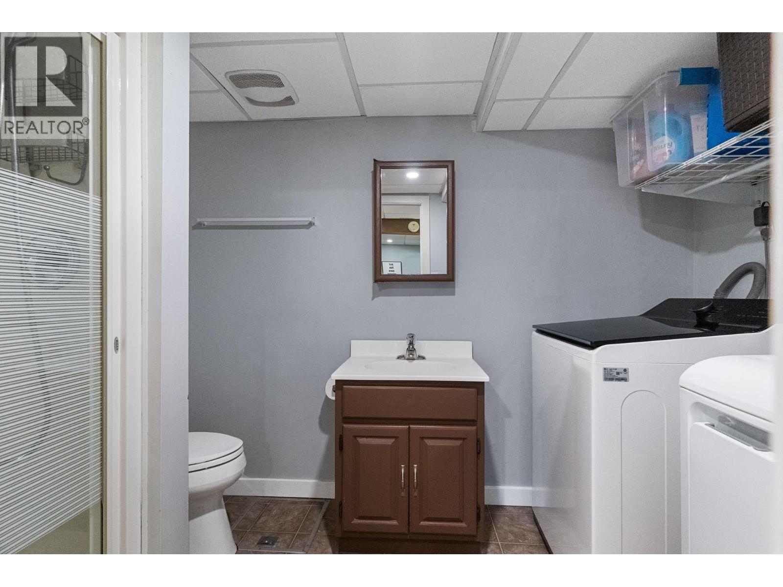 594 Snowsell Street N, Kelowna, British Columbia  V1V 2C7 - Photo 18 - 10381638