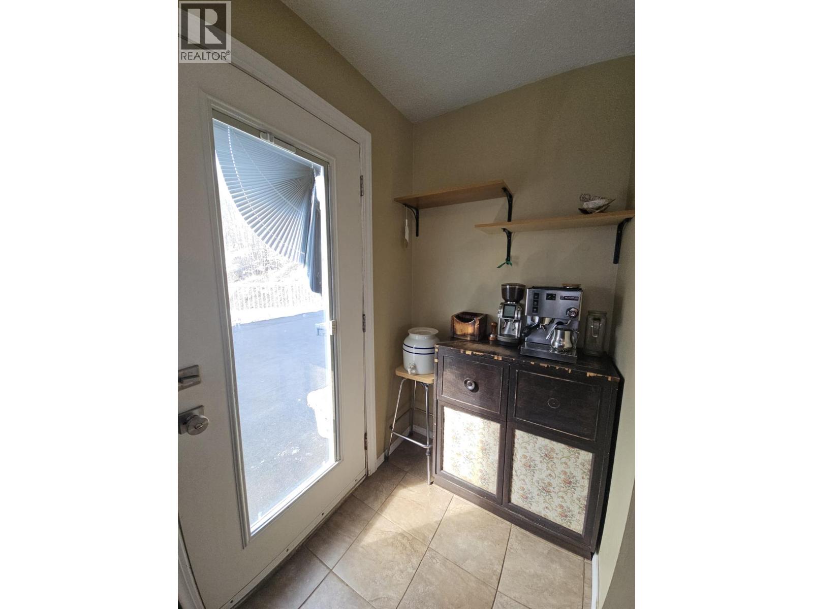 6128 Kurjata Road, Chetwynd, British Columbia  V0C 1J0 - Photo 18 - 10381497