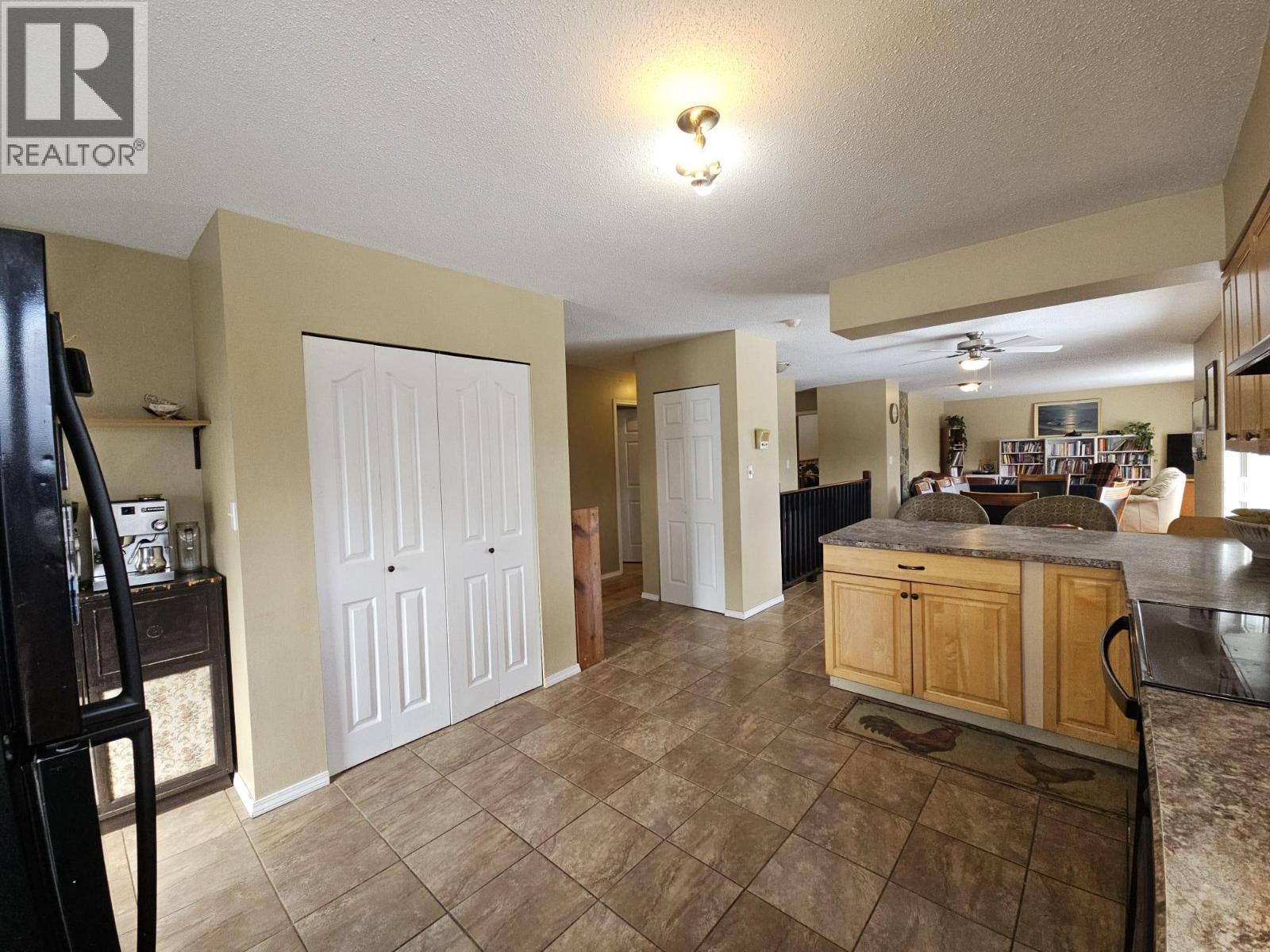 6128 Kurjata Road, Chetwynd, British Columbia  V0C 1J0 - Photo 20 - 10381497