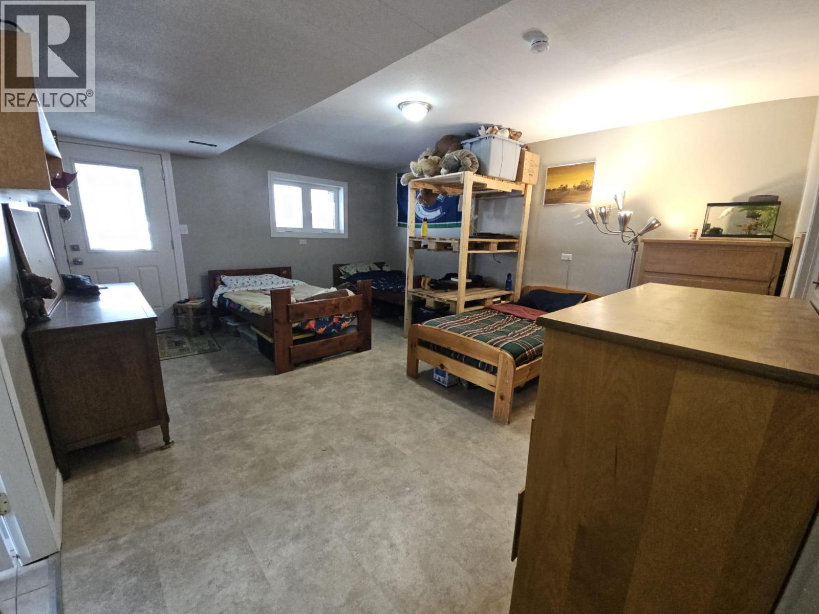 6128 Kurjata Road, Chetwynd, British Columbia  V0C 1J0 - Photo 56 - 10381497