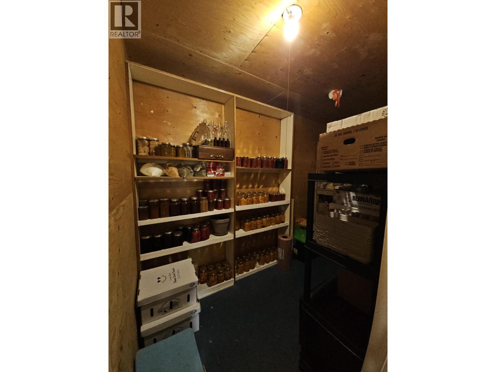 6128 Kurjata Road, Chetwynd, British Columbia  V0C 1J0 - Photo 69 - 10381497