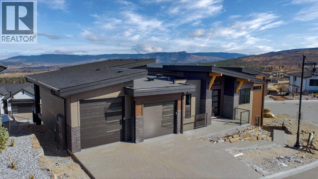 1120 Collinson Court, Kelowna, British Columbia  V1W 0C3 - Photo 1 - 10381747