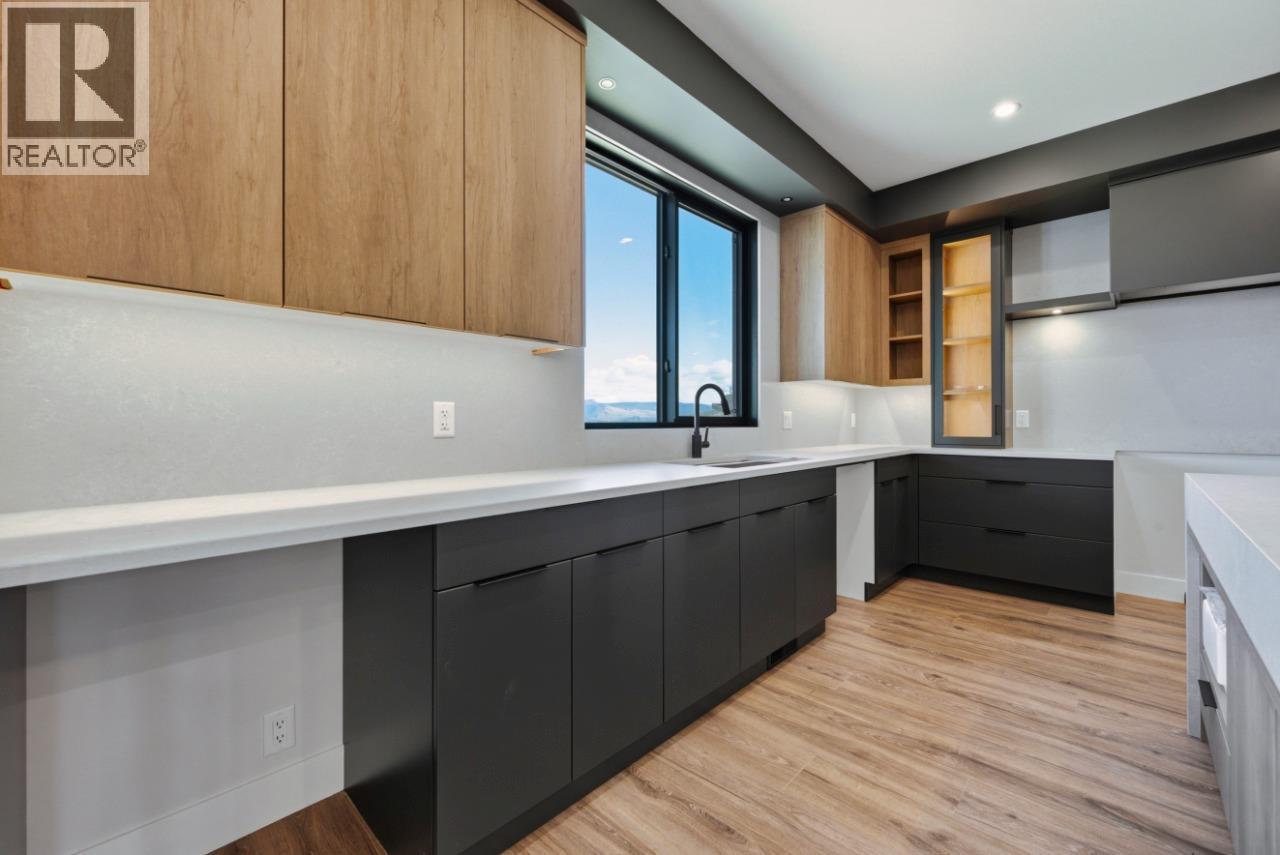 1120 Collinson Court, Kelowna, British Columbia  V1W 0C3 - Photo 11 - 10381747