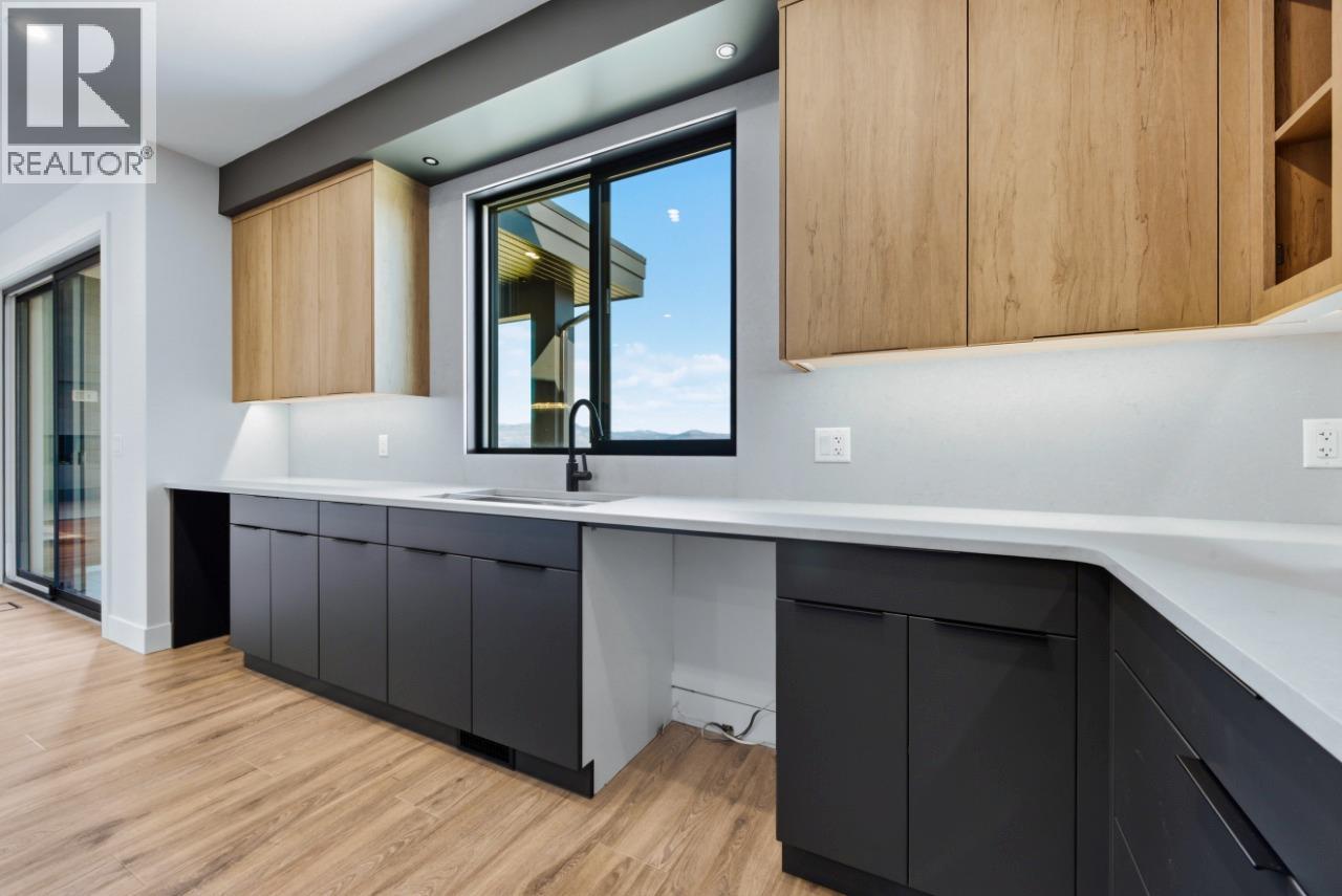 1120 Collinson Court, Kelowna, British Columbia  V1W 0C3 - Photo 15 - 10381747