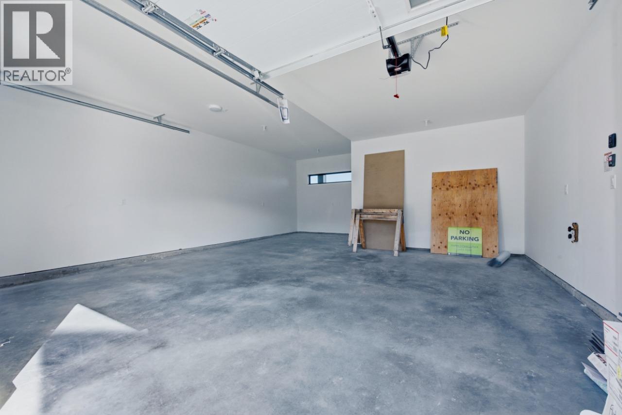 1120 Collinson Court, Kelowna, British Columbia  V1W 0C3 - Photo 18 - 10381747