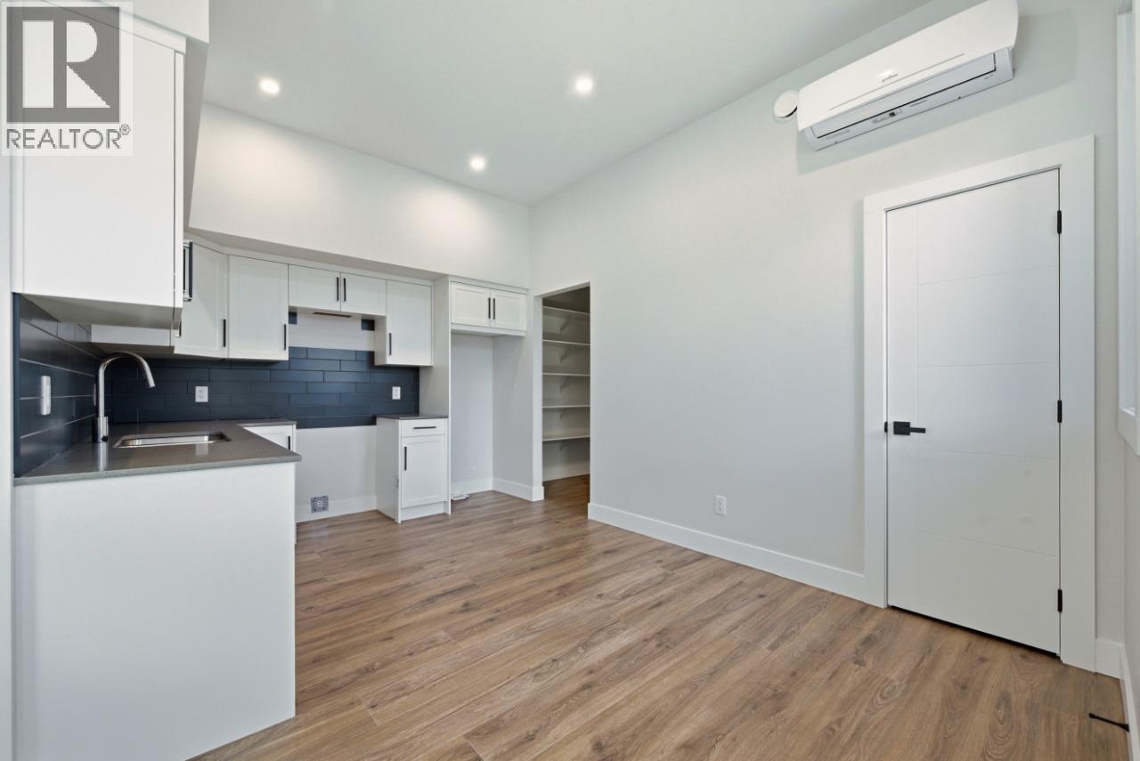 1120 Collinson Court, Kelowna, British Columbia  V1W 0C3 - Photo 45 - 10381747