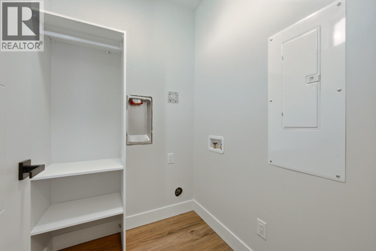 1120 Collinson Court, Kelowna, British Columbia  V1W 0C3 - Photo 49 - 10381747