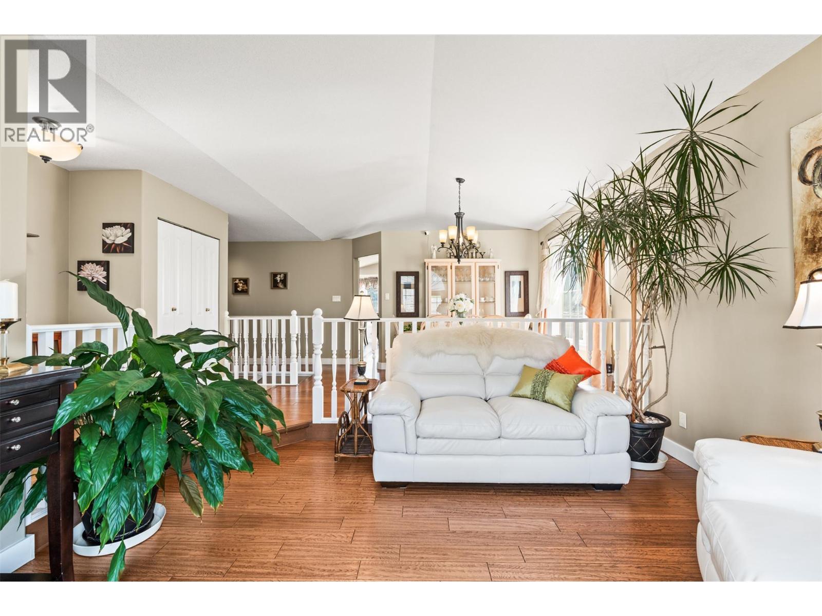 130 Overlook Place, Spallumcheen, British Columbia  V1H 1X1 - Photo 10 - 10381630