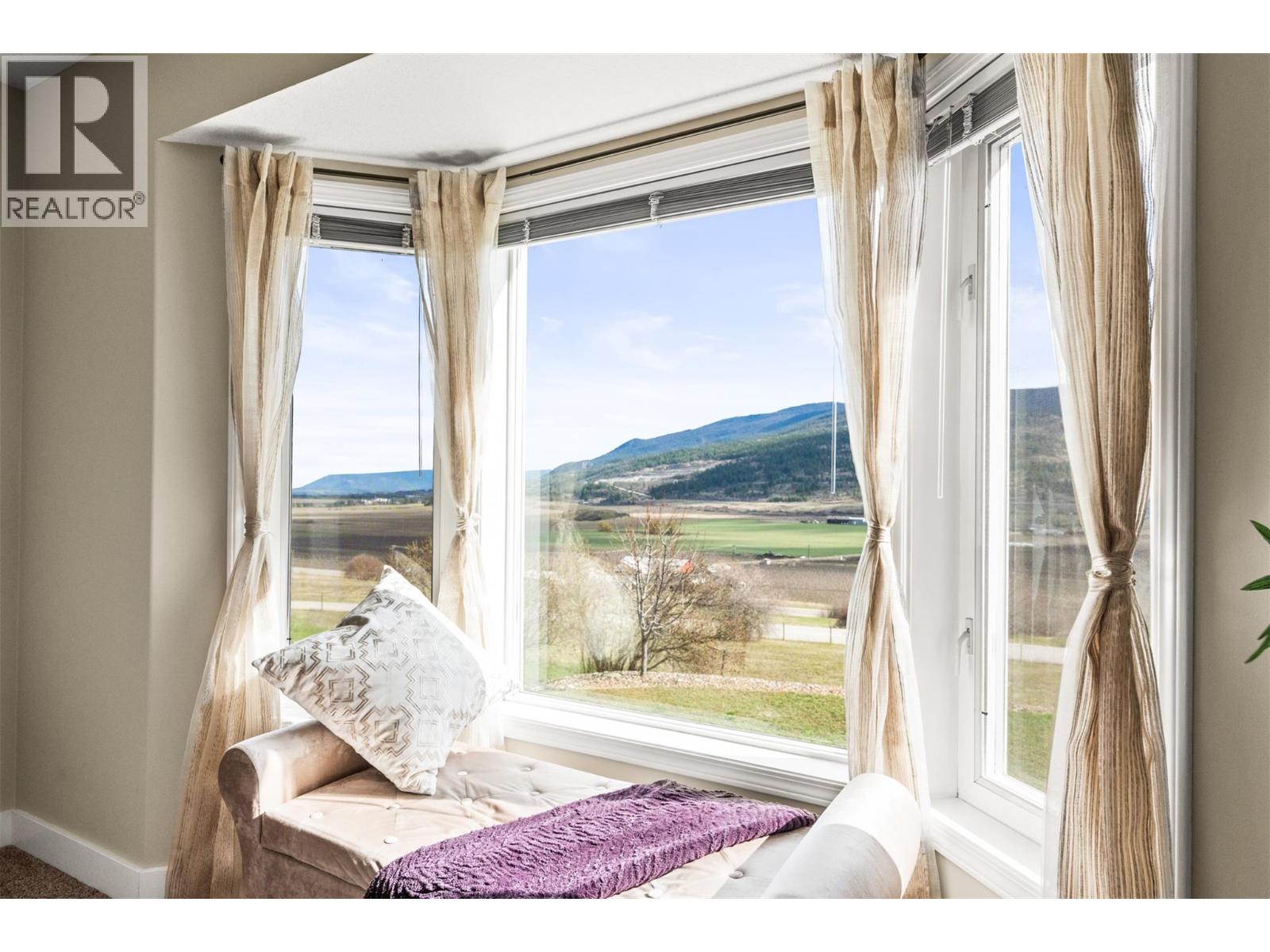 130 Overlook Place, Spallumcheen, British Columbia  V1H 1X1 - Photo 32 - 10381630