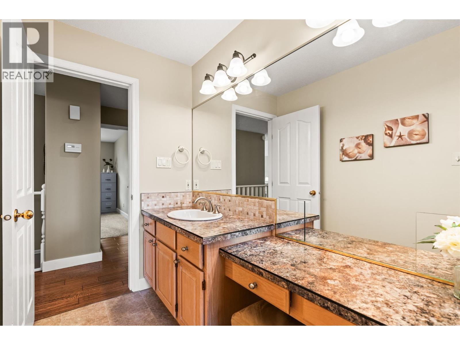 130 Overlook Place, Spallumcheen, British Columbia  V1H 1X1 - Photo 42 - 10381630