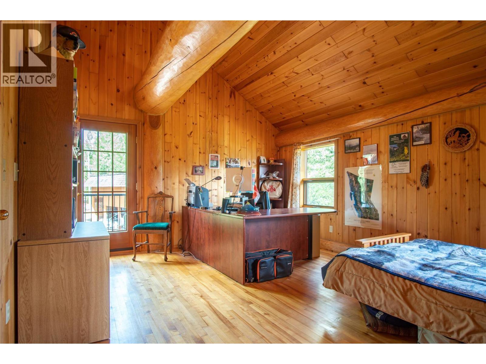 20 Valeview Road, Lumby, British Columbia  V0E 2G1 - Photo 39 - 10381738