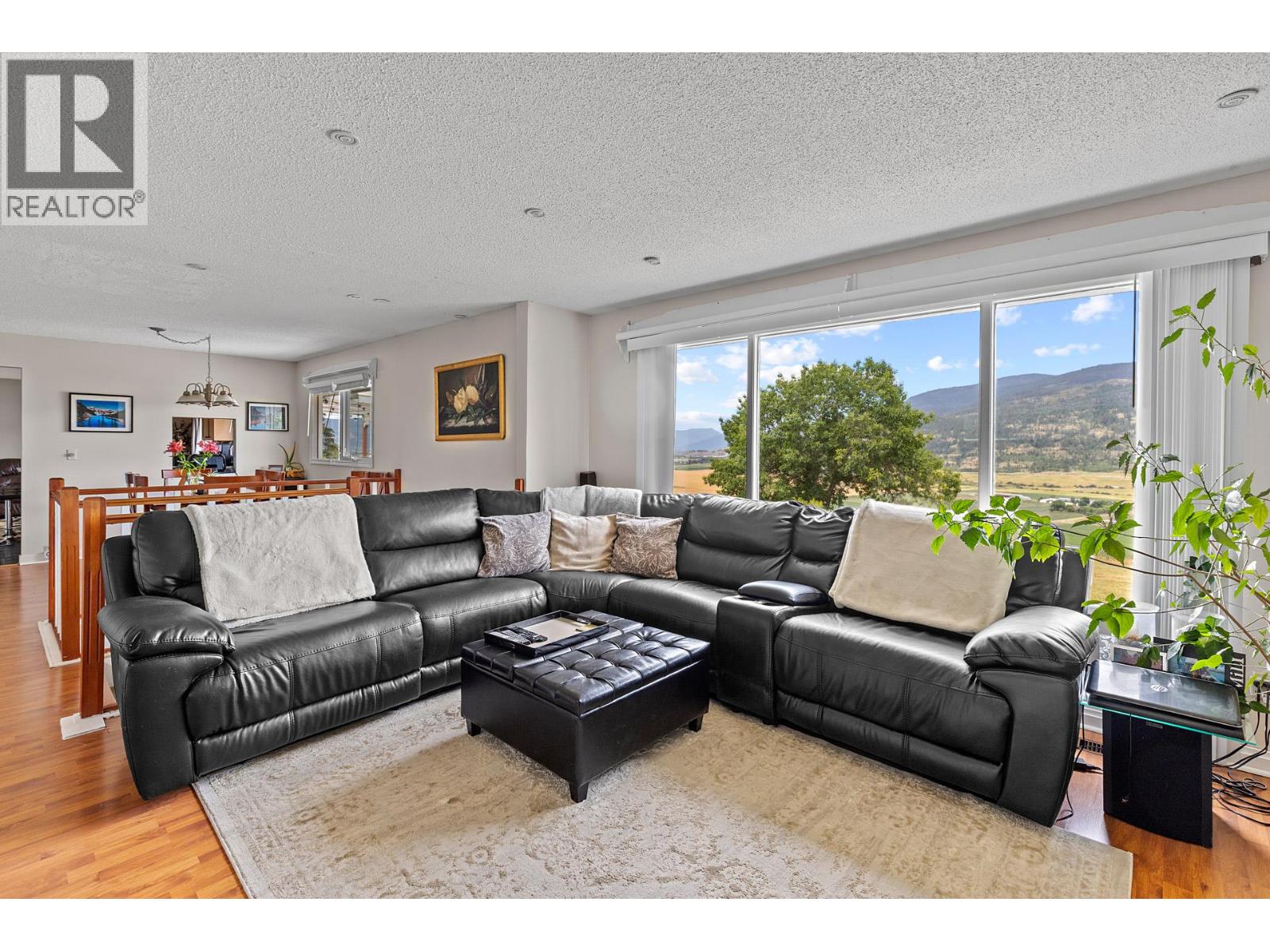 136 Stepping Stones Crescent, Spallumcheen, British Columbia  V1H 1X2 - Photo 18 - 10381706