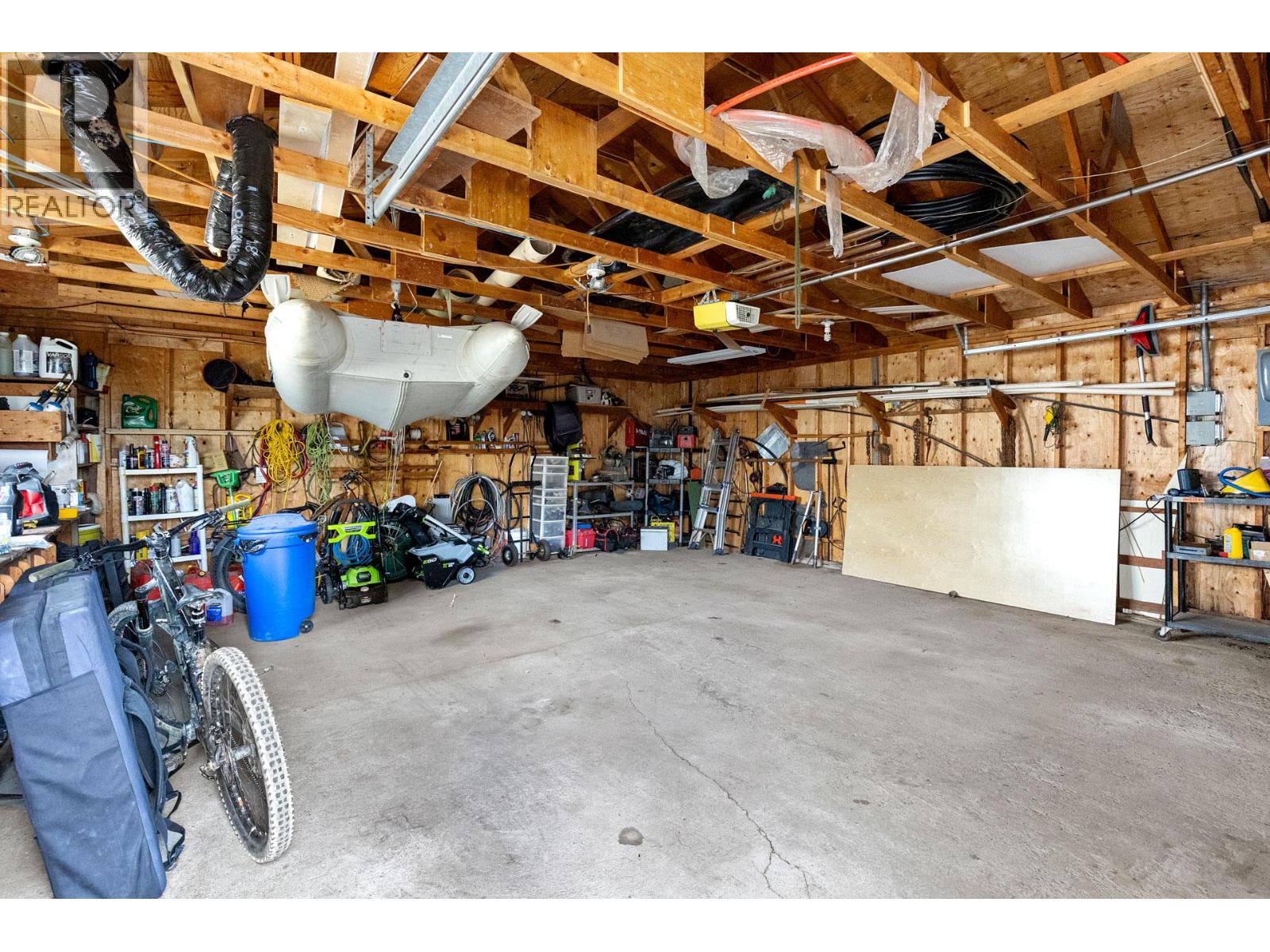 136 Stepping Stones Crescent, Spallumcheen, British Columbia  V1H 1X2 - Photo 54 - 10381706