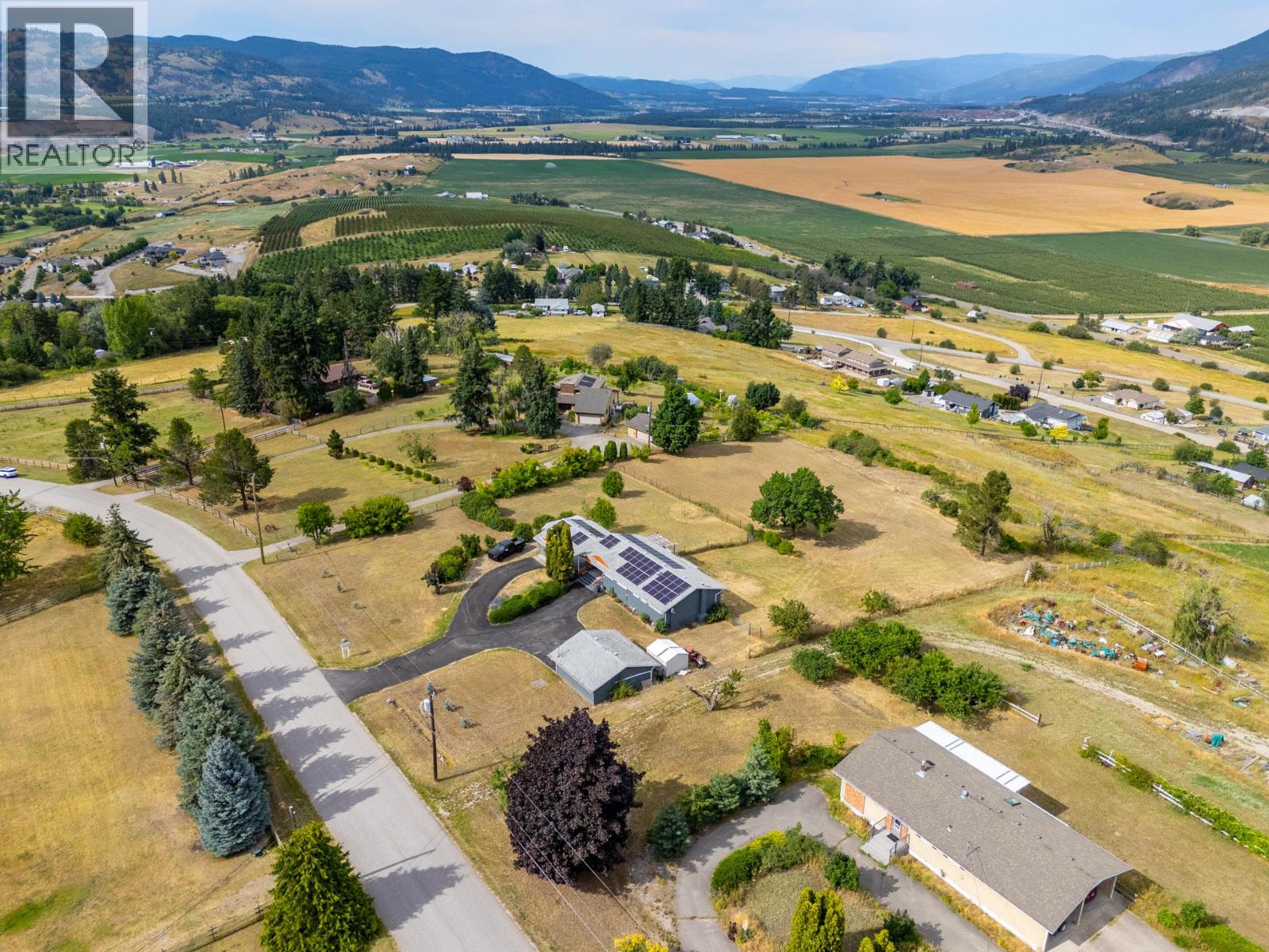 136 Stepping Stones Crescent, Spallumcheen, British Columbia  V1H 1X2 - Photo 55 - 10381706