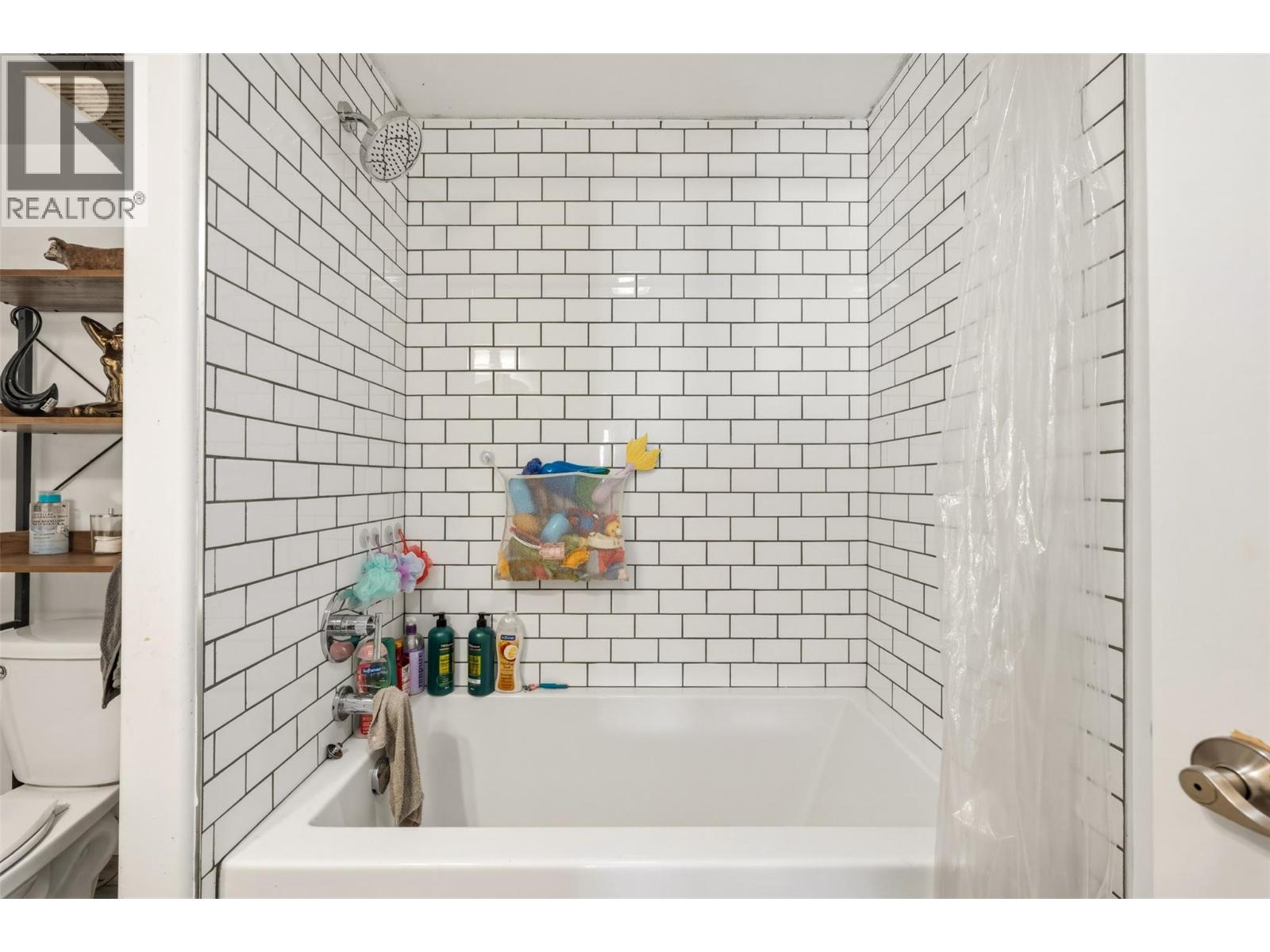 410 10th Avenue, Keremeos, British Columbia  V0X 1N3 - Photo 15 - 10381480