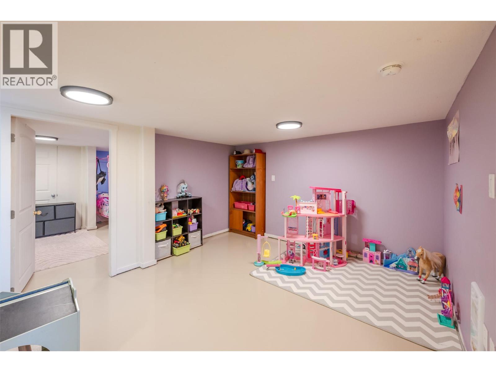 410 10th Avenue, Keremeos, British Columbia  V0X 1N3 - Photo 22 - 10381480