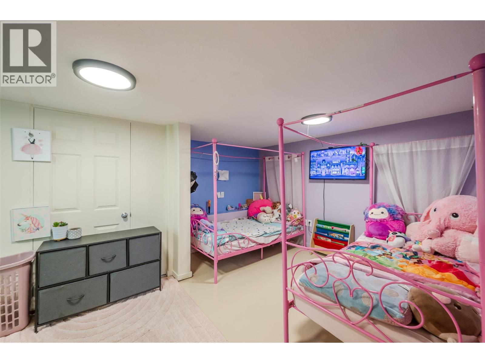 410 10th Avenue, Keremeos, British Columbia  V0X 1N3 - Photo 27 - 10381480