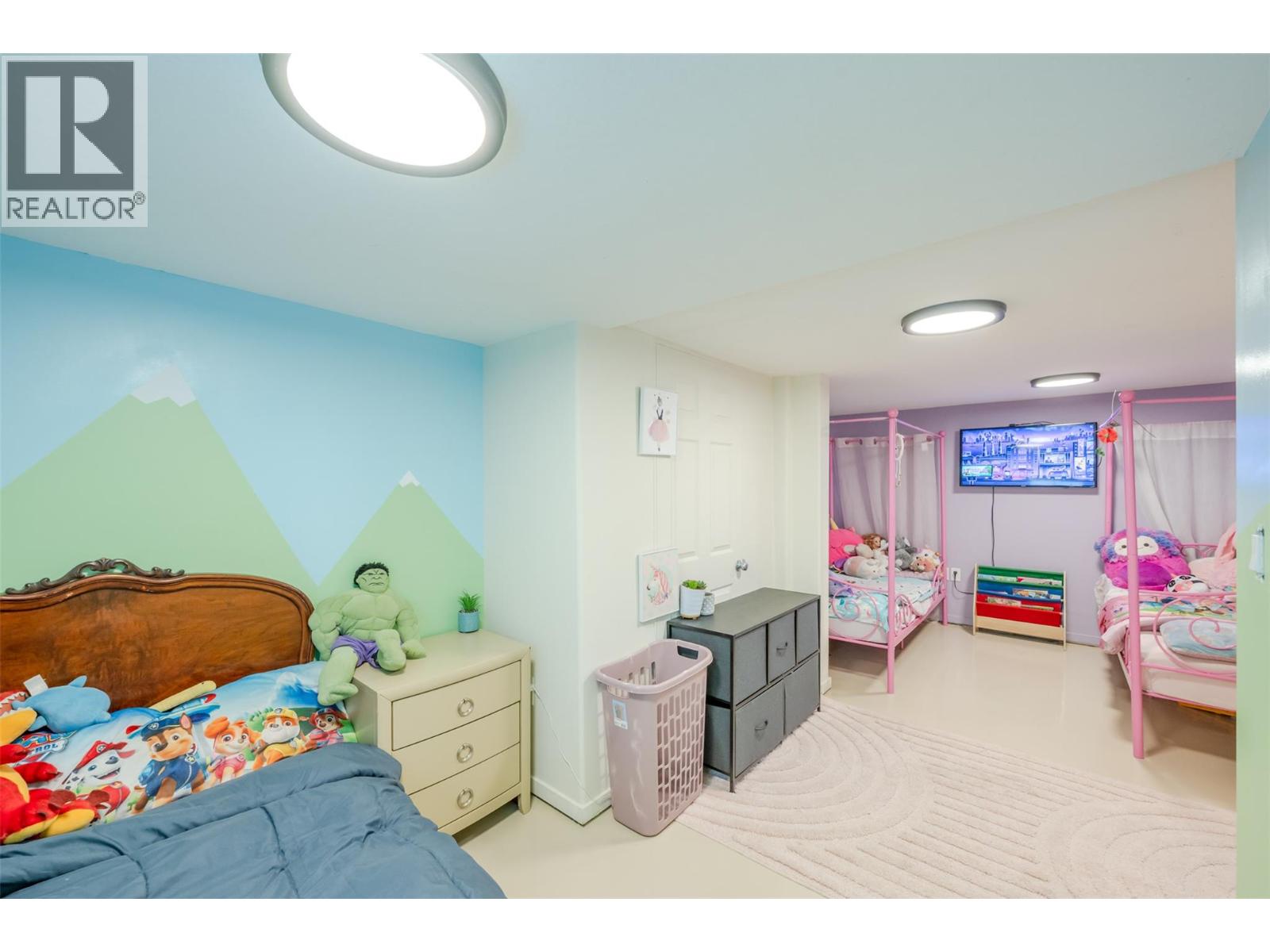 410 10th Avenue, Keremeos, British Columbia  V0X 1N3 - Photo 31 - 10381480