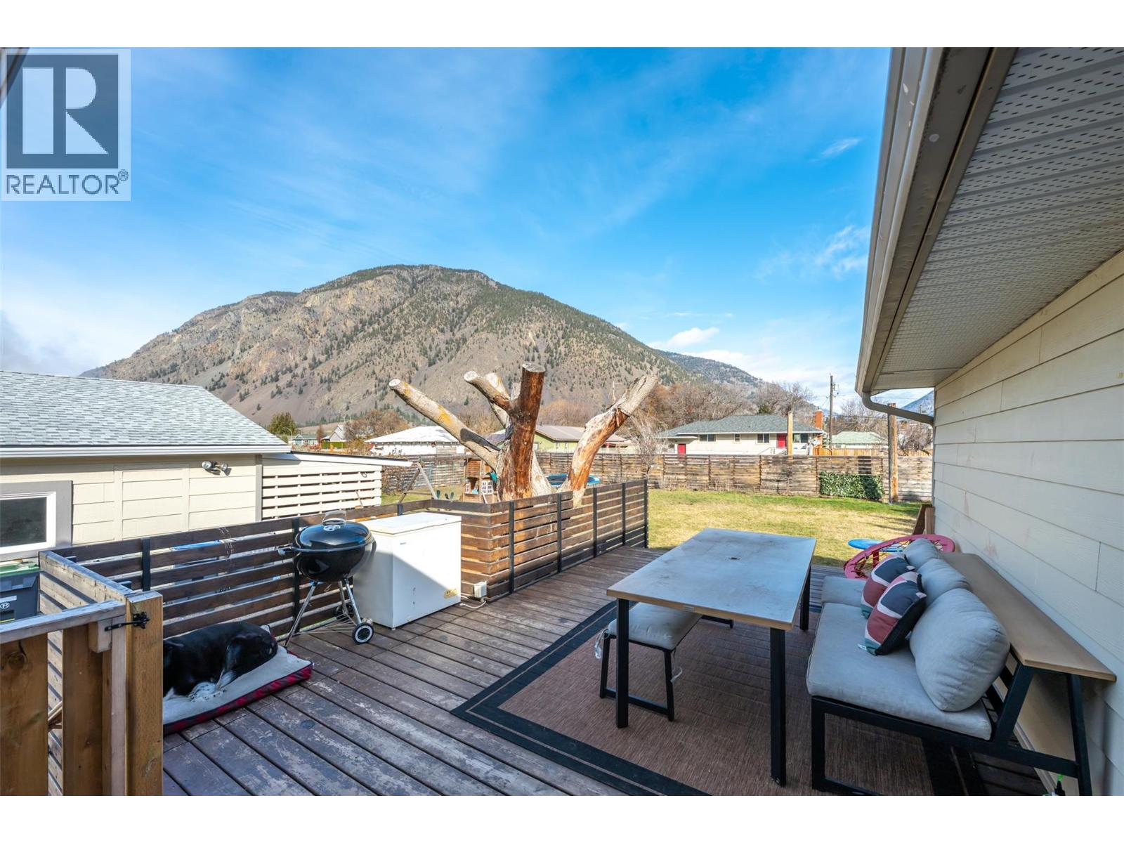 410 10th Avenue, Keremeos, British Columbia  V0X 1N3 - Photo 32 - 10381480